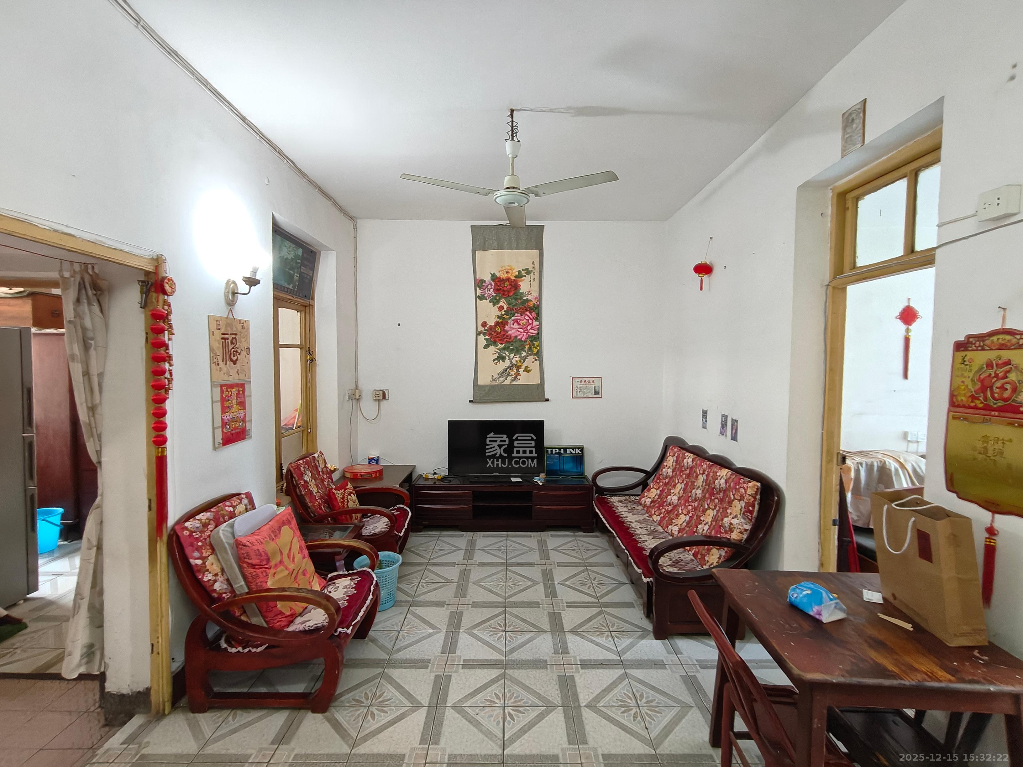 长勘小区  2室1厅1卫    1400.0元/月