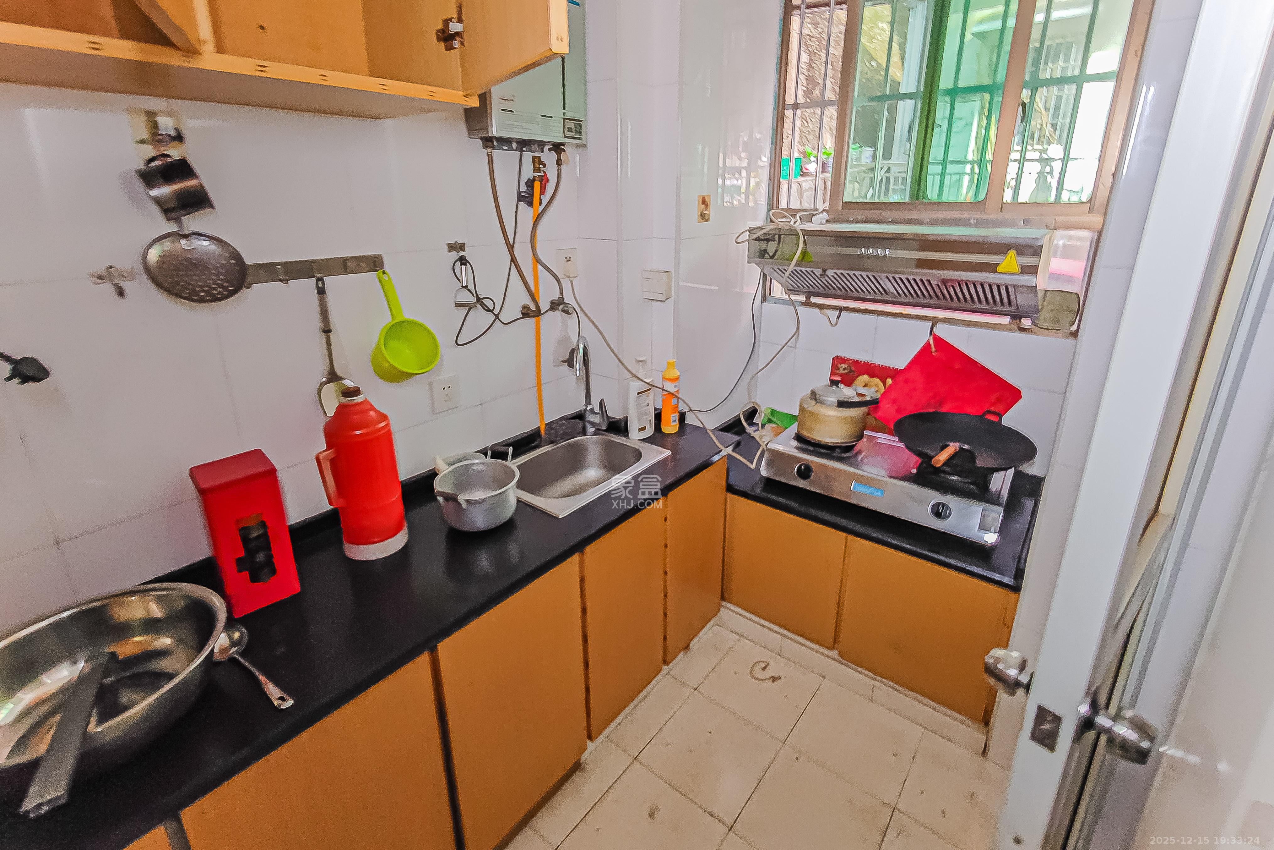 向东南社区 1室1厅1卫 30.0万 向东南社区 1室1厅1卫 30.0万厨房