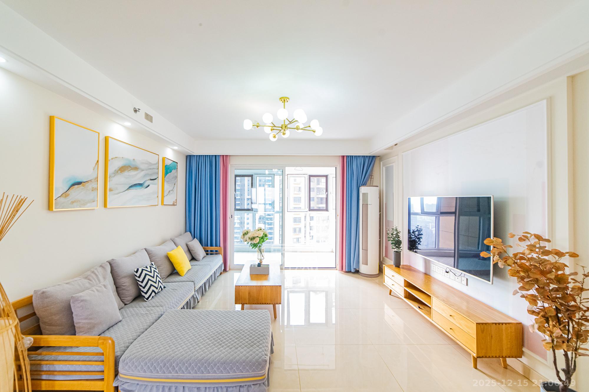 北辰三角洲C3区  1室0厅0卫    215.0万