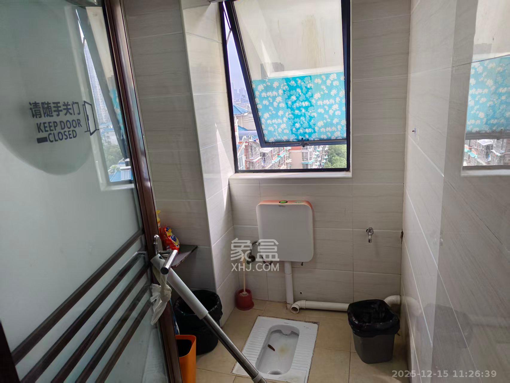 宽寓大厦   125.0㎡      6000.0元/月室内图