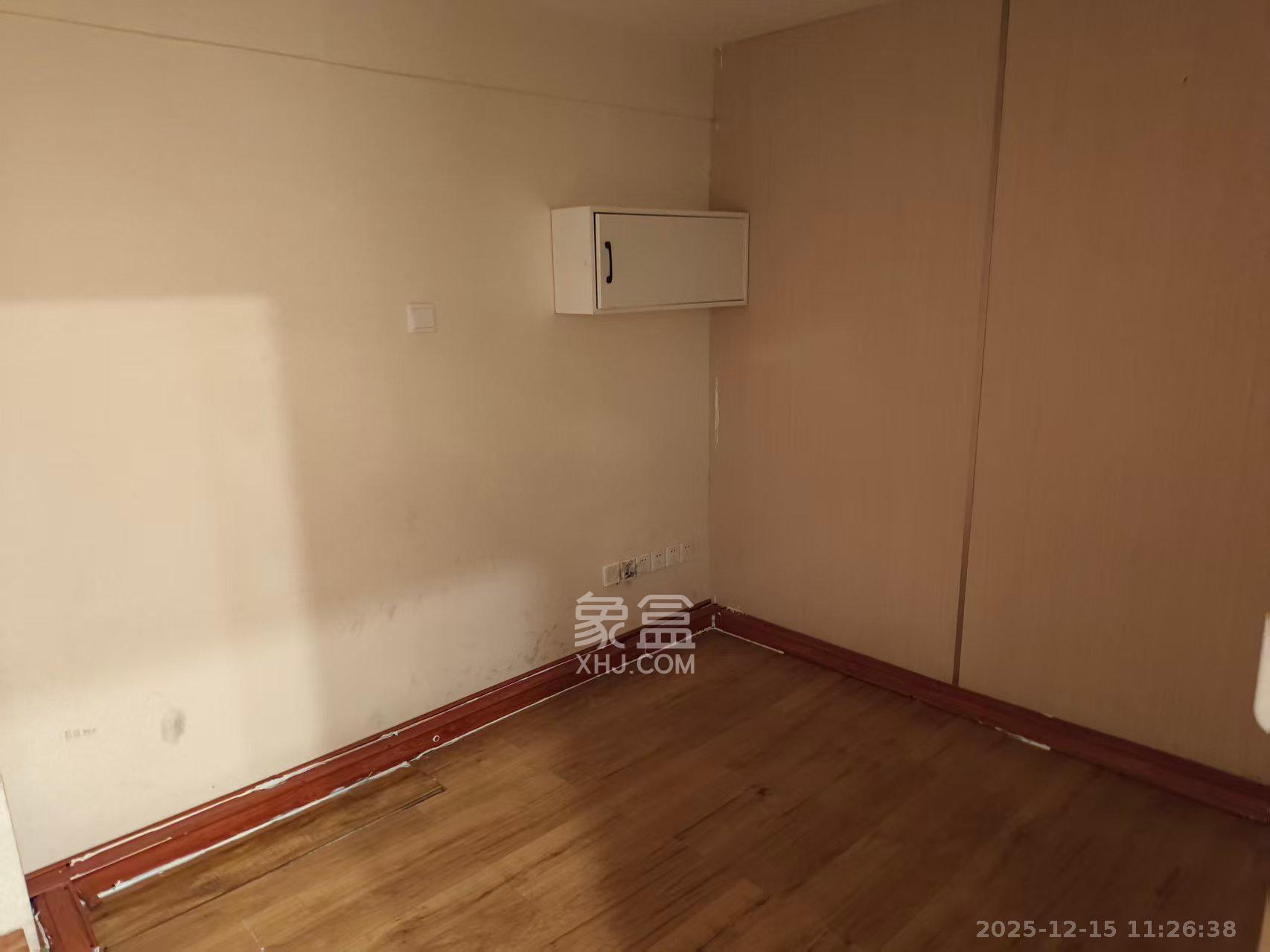 宽寓大厦   125.0㎡      6000.0元/月室内图