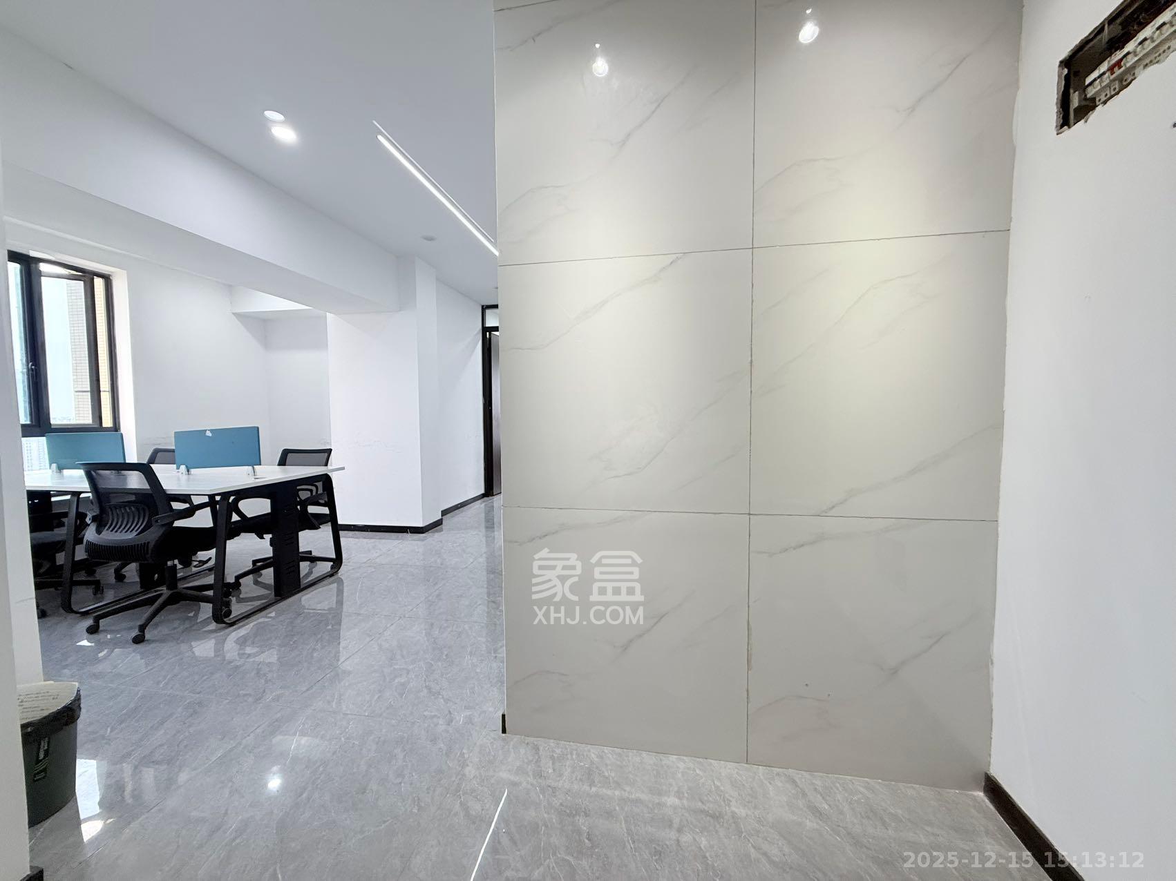 建发汇金国际   88.0㎡      3700.0元/月室内图