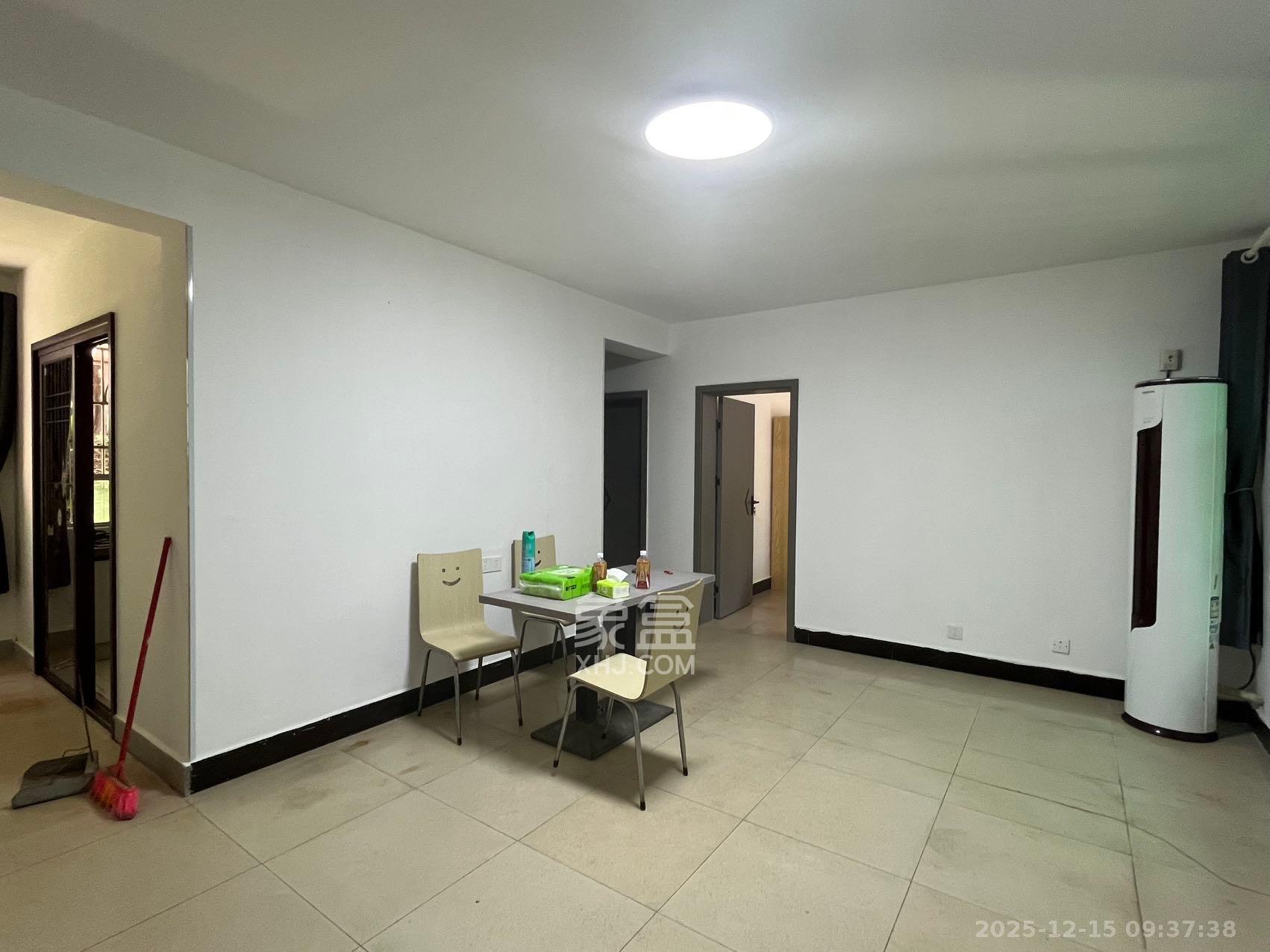 狮子岭  2室2厅1卫    2200.0元/月