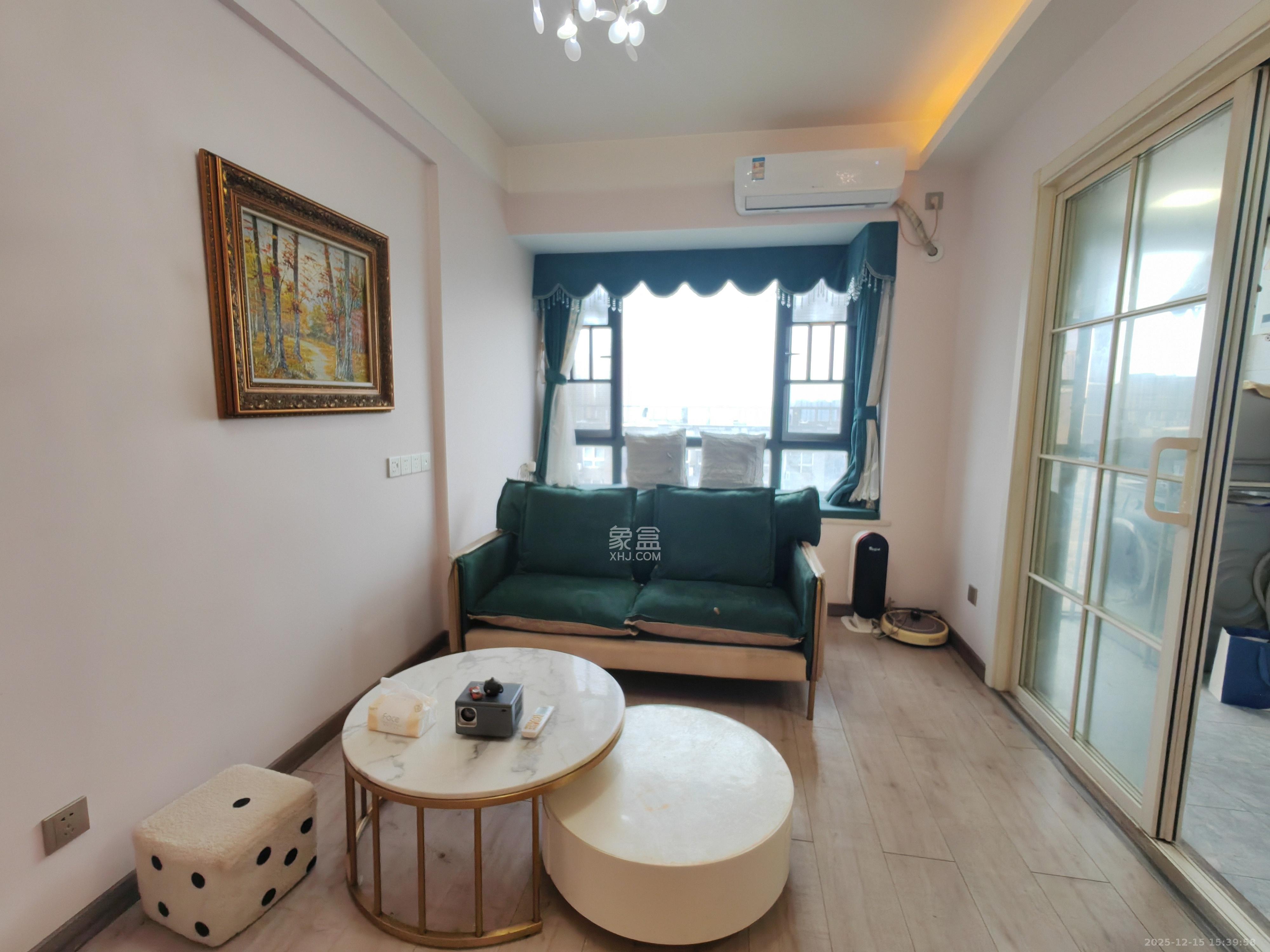 里约荟  1室0厅1卫    2280.0元/月