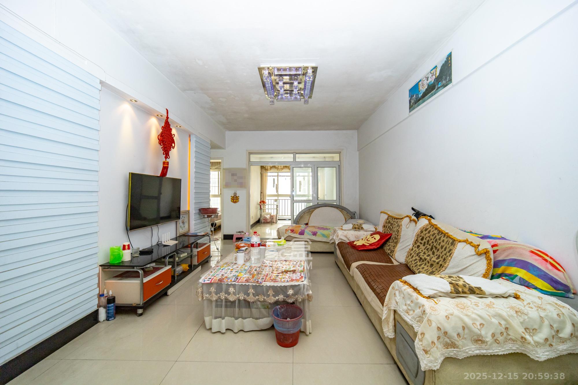 未来现代城  2室2厅1卫    55.0万