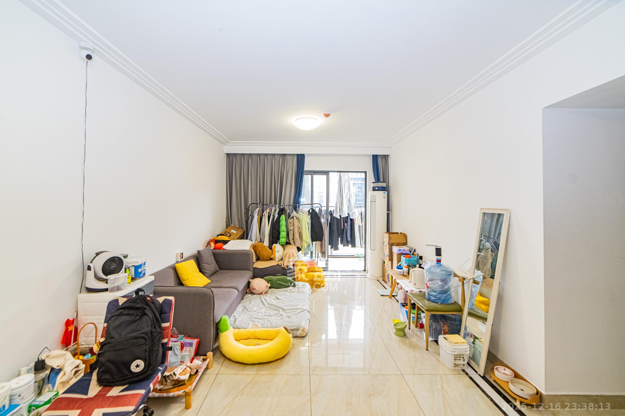 珠江好世界  3室2厅1卫    108.0万