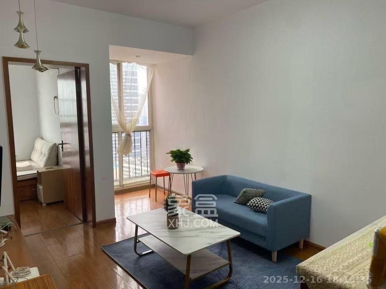 白沙晶城  1室1厅1卫    1800.0元/月