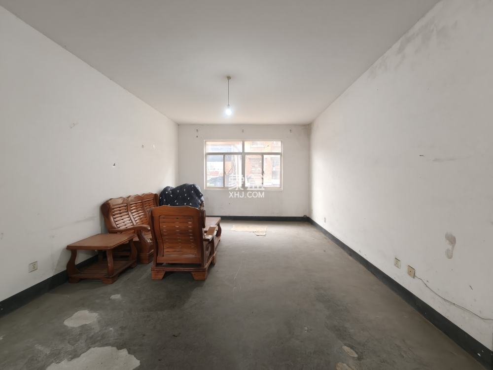 竹山小区  3室2厅1卫    29.8万