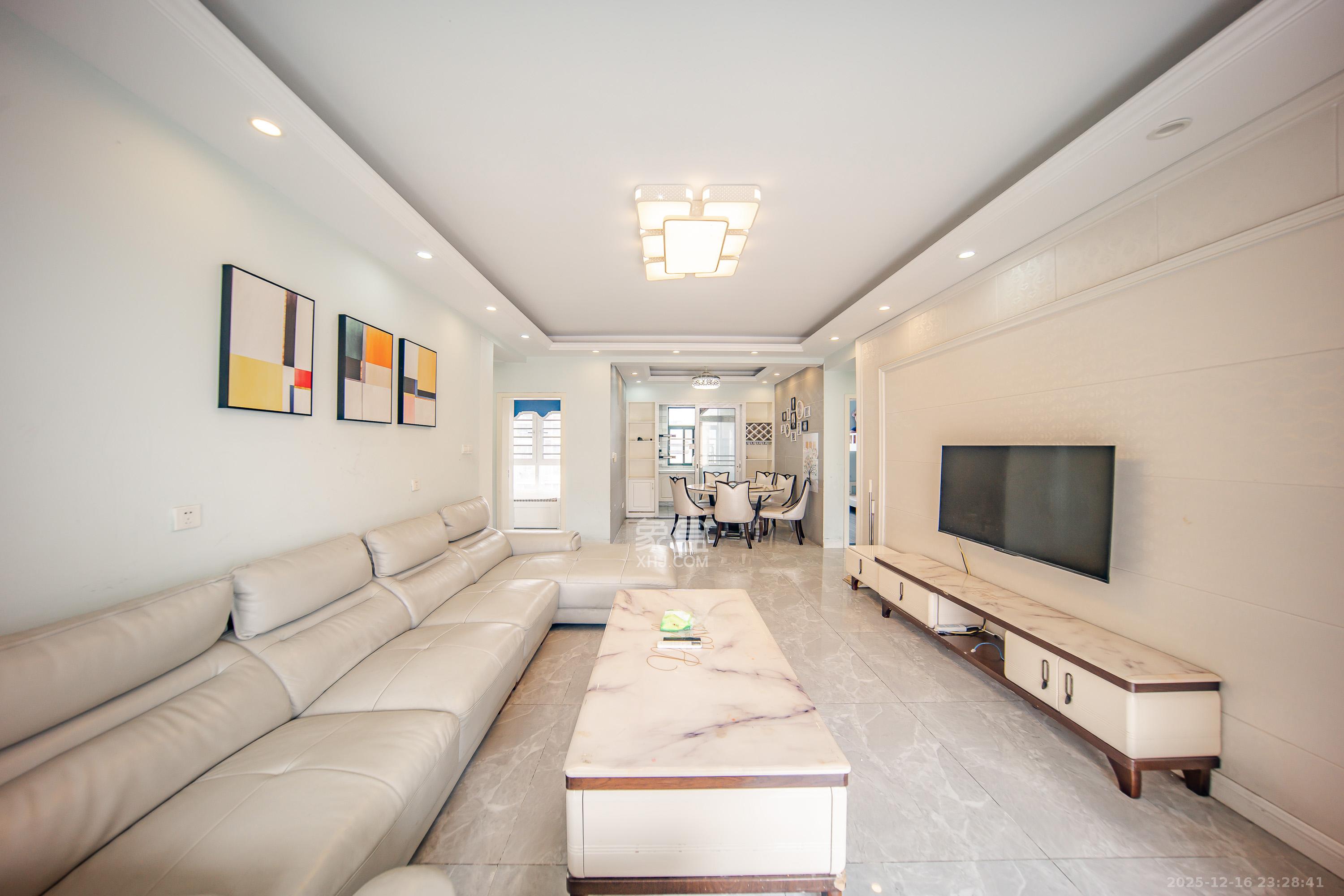 洋湖时代  3室2厅1卫    68.8万