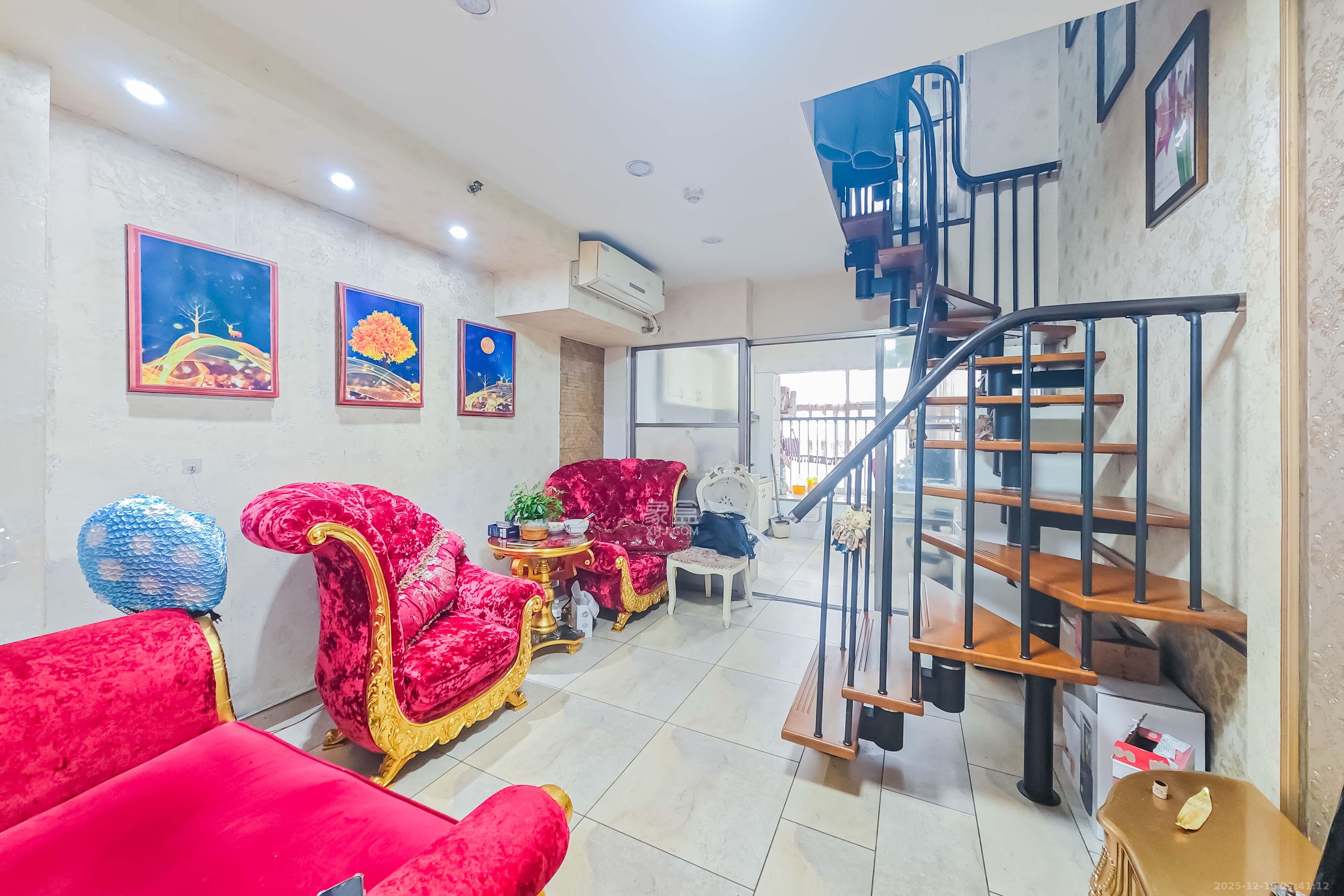 金色loft（鑫秋大厦）  2室1厅1卫    51.8万