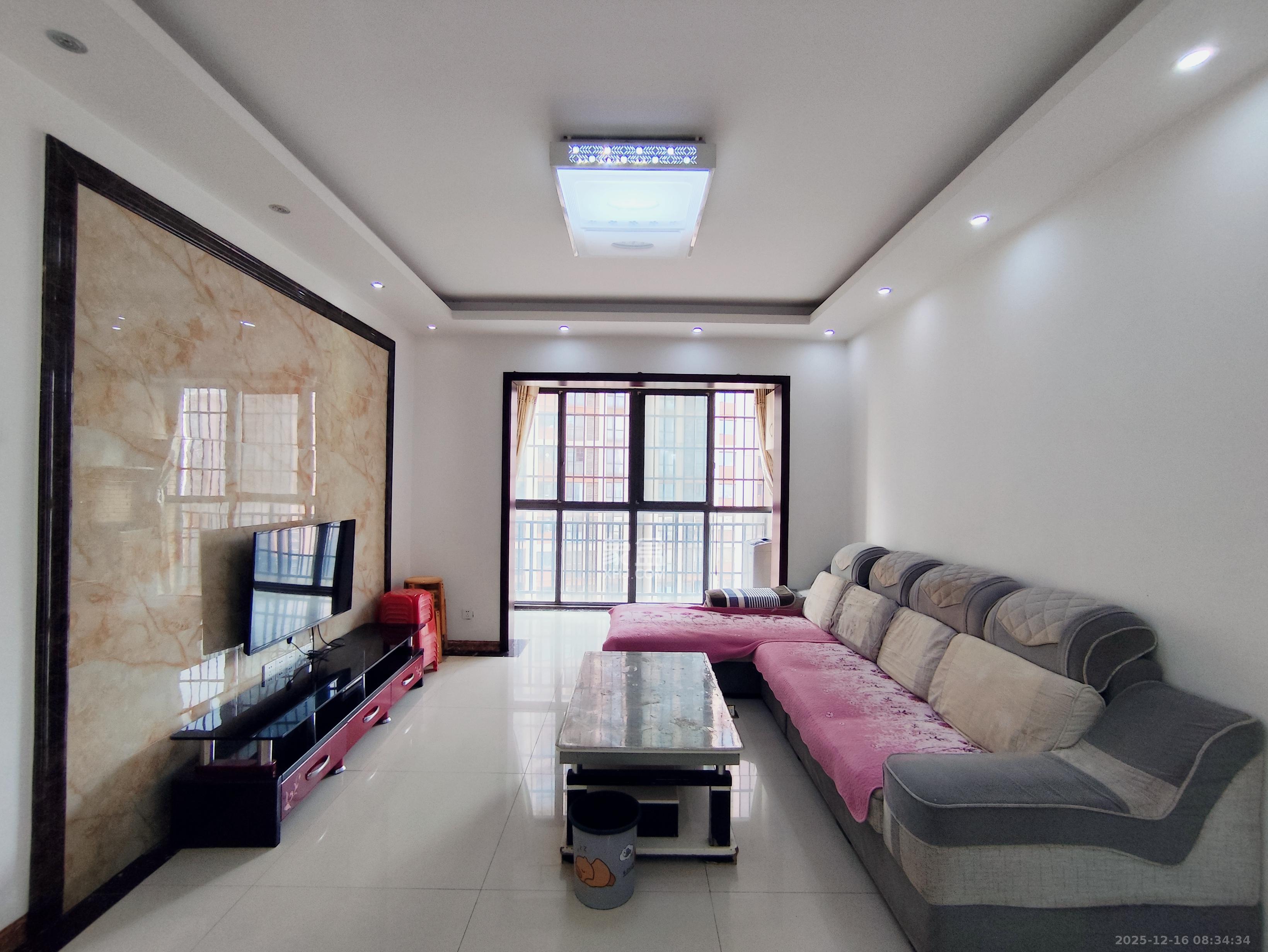 三景华御  2室1厅1卫    1650.0元/月