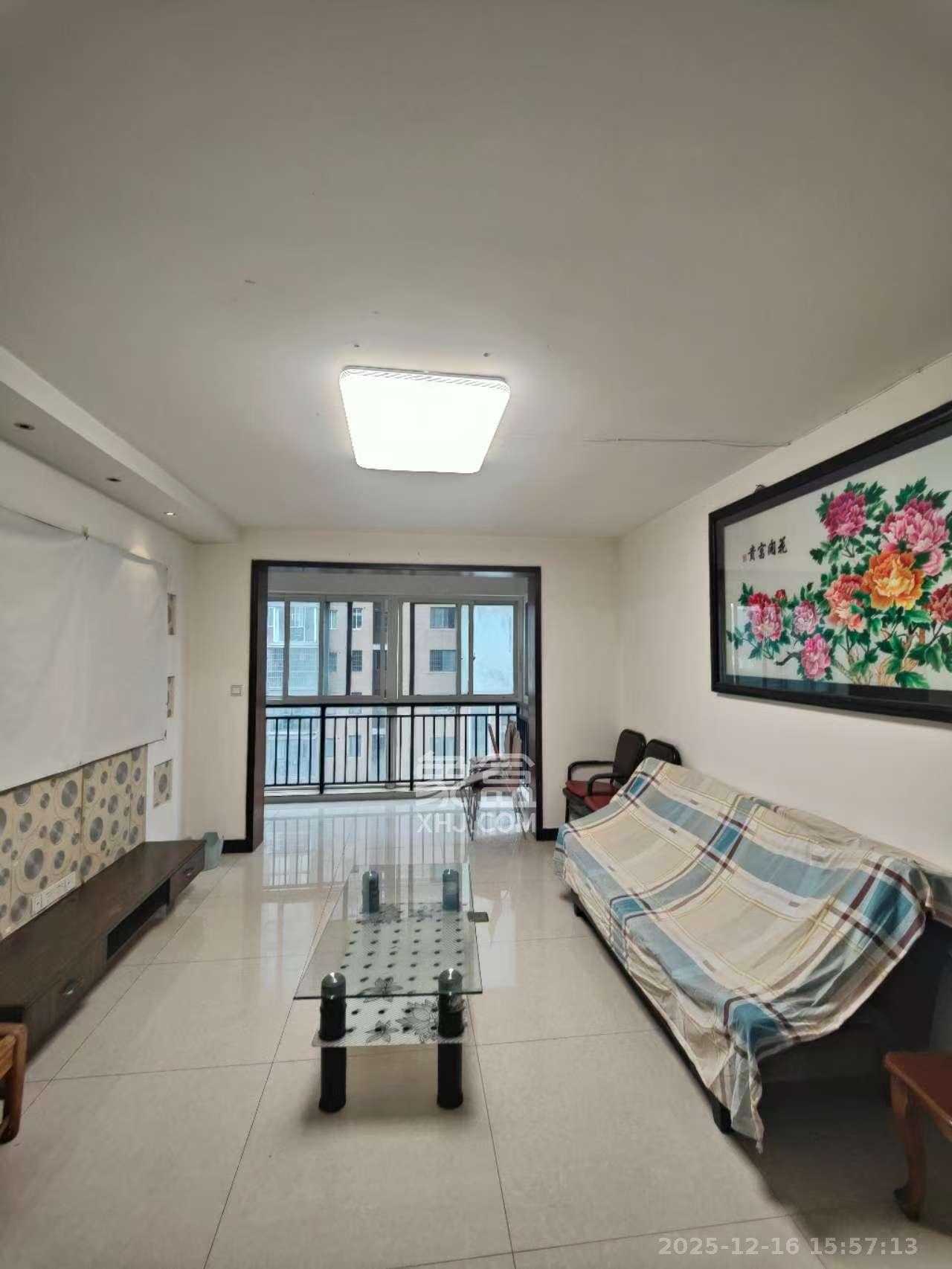 龙王港社区  2室2厅1卫    2200.0元/月