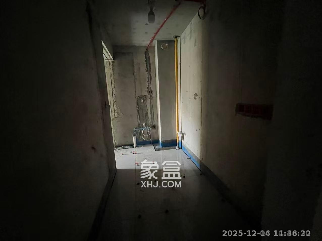 望远嘉苑  4室2厅2卫    3000.0元/月