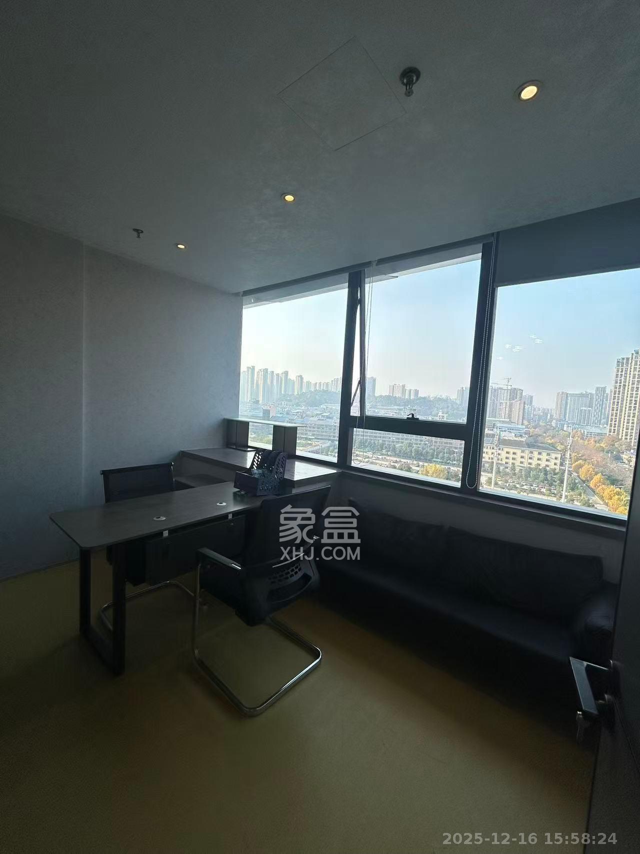 天祥水晶湾   58.67㎡      2500.0元/月室内图