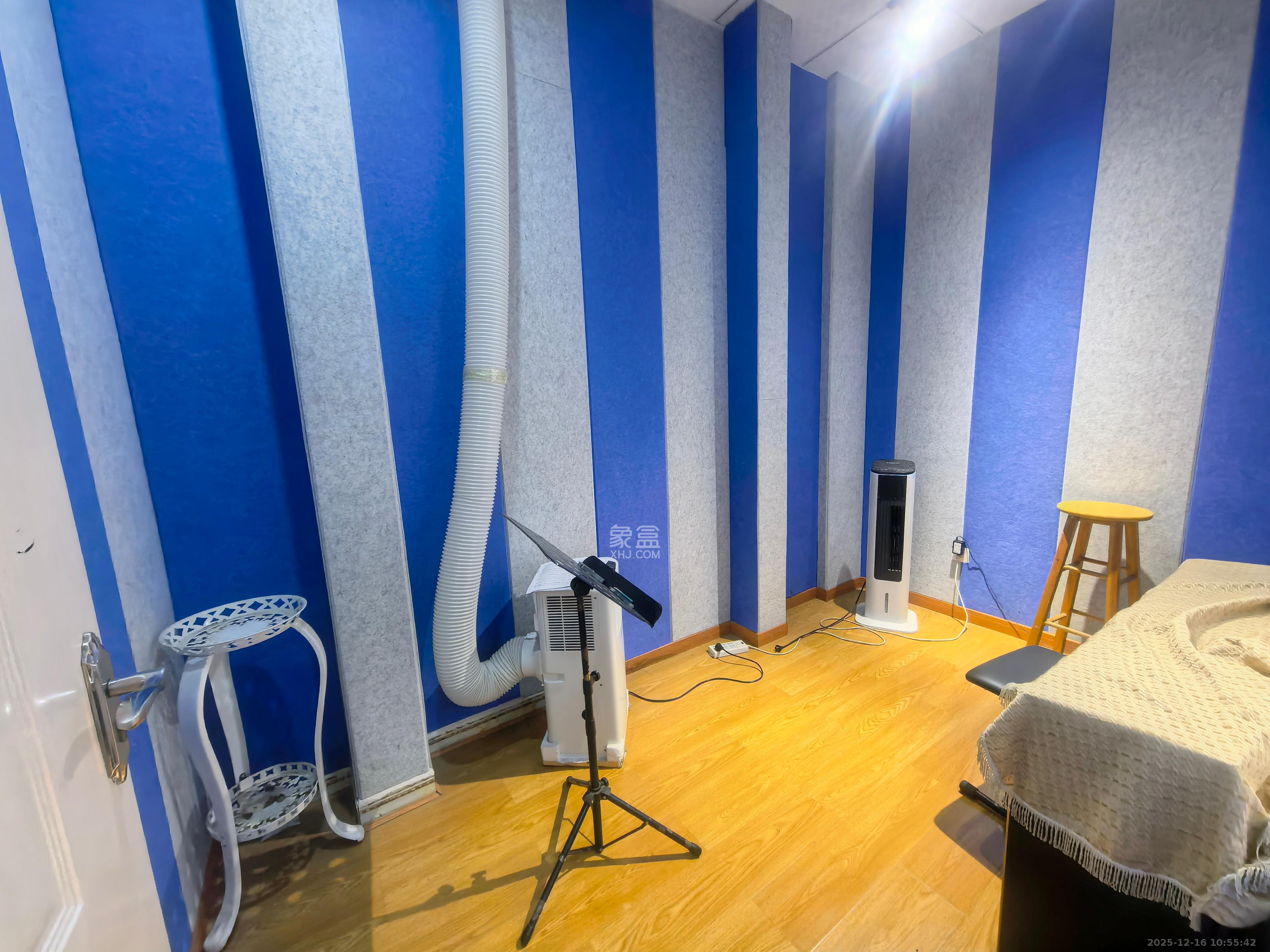 双盈卧龙湾   102.0㎡      6500.0元/月室内图