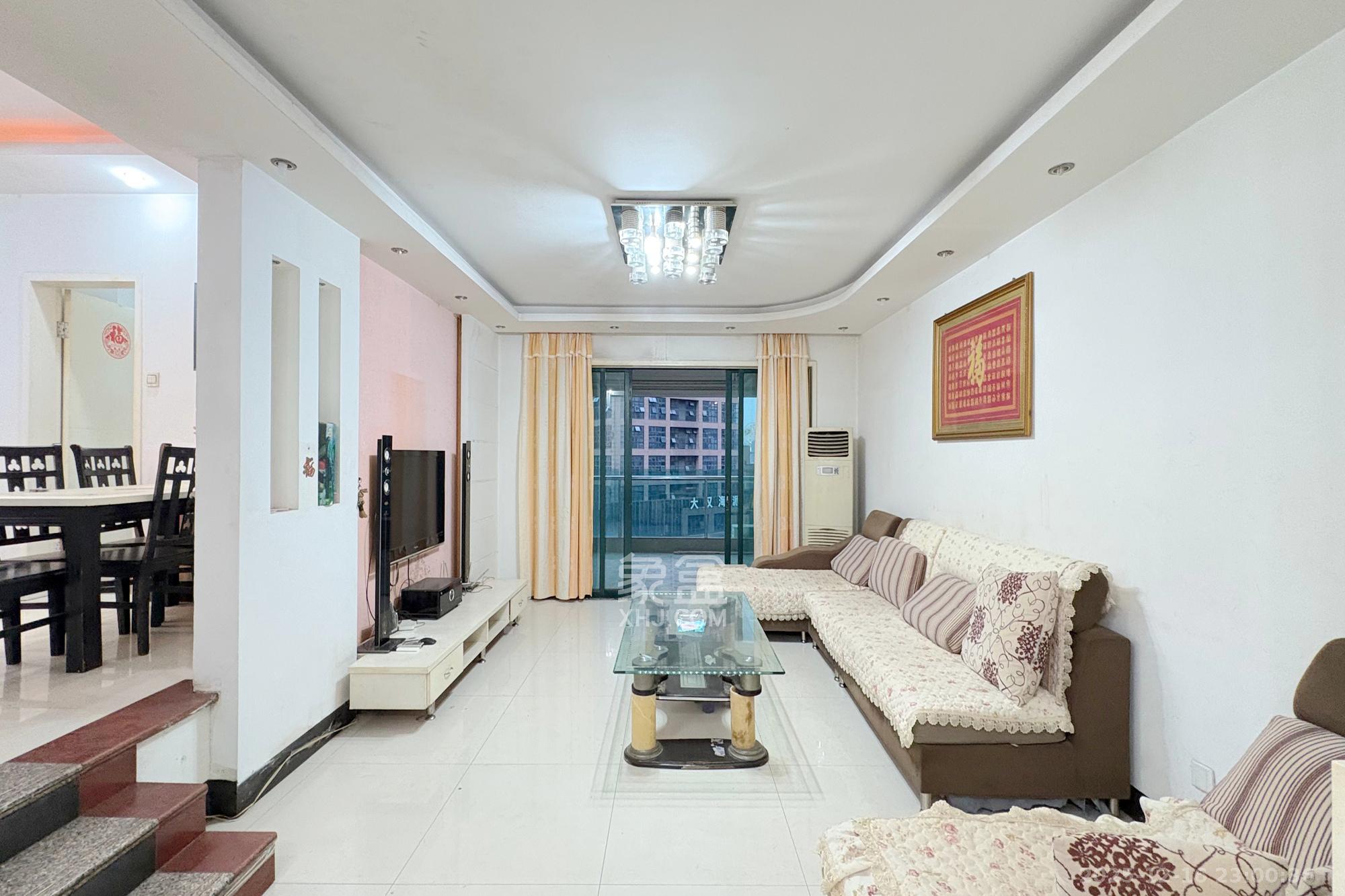 王府花园  3室2厅2卫    128.8万