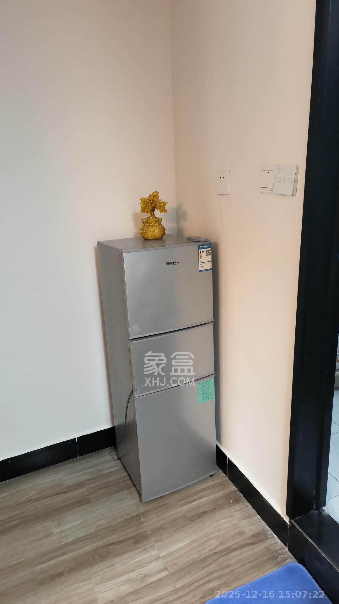 大汉海派   37.3㎡      1800.0元/月室内图