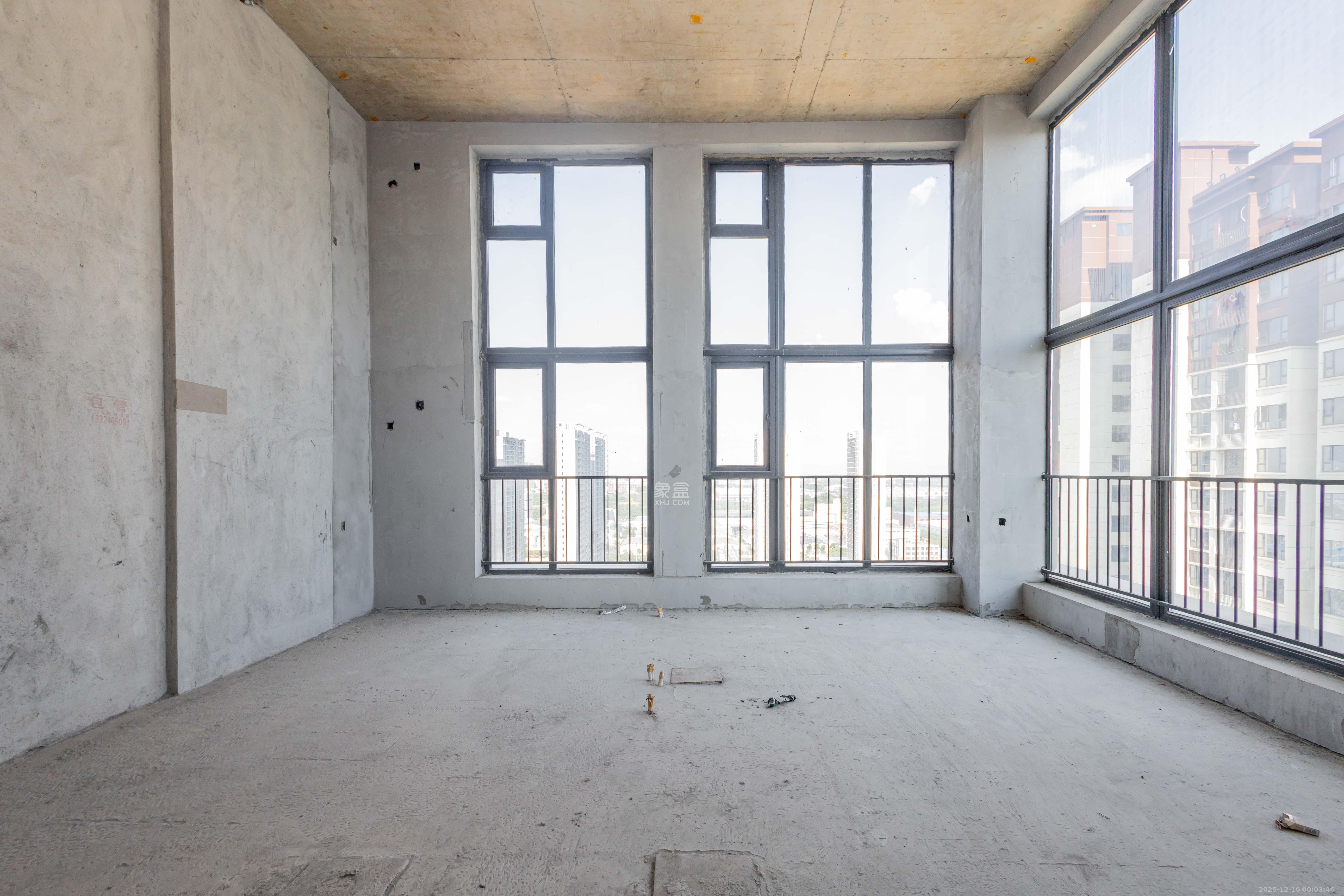 华远碧桂园海蓝城  2室1厅1卫    33.8万