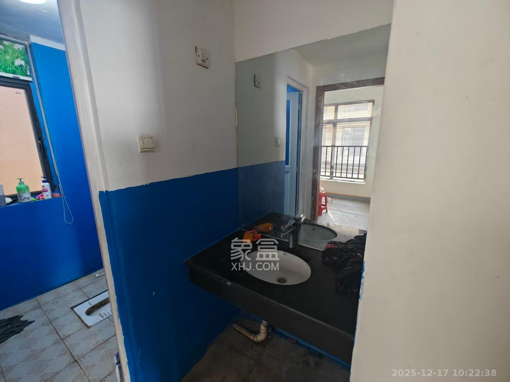 湘域城邦（湘域国际中心）  3室2厅1卫    3500.0元/月