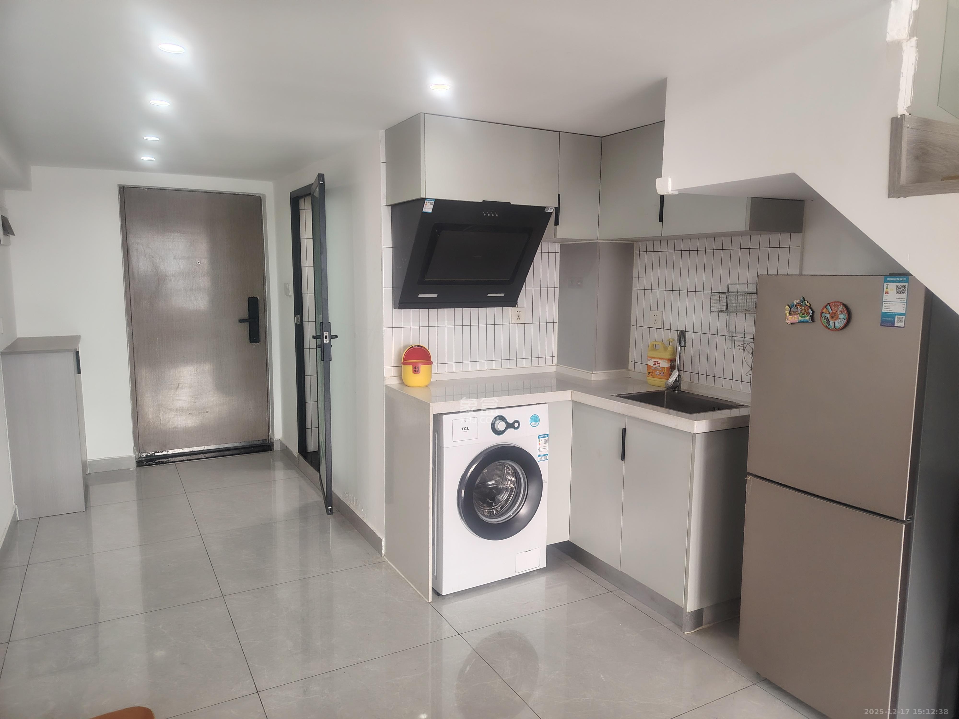 金茂建发泊悦  2室1厅1卫    1800.0元/月