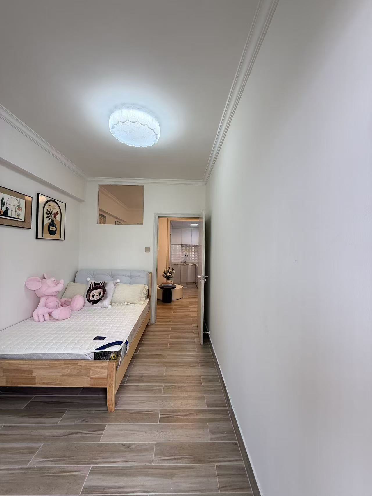 书香苑  2室1厅1卫    65.0万