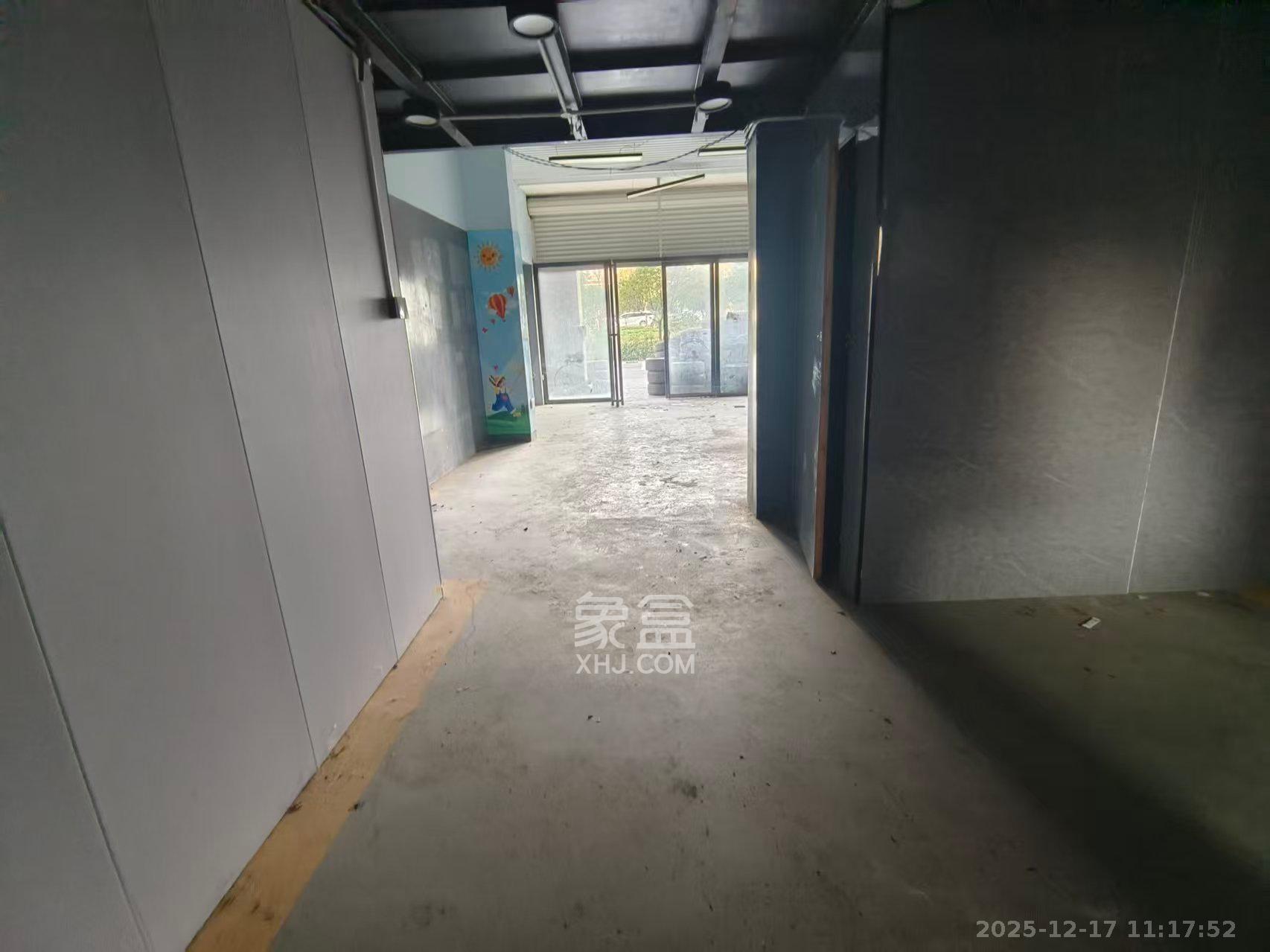 中海国际四期   65.0㎡      2500.0元/月室内图