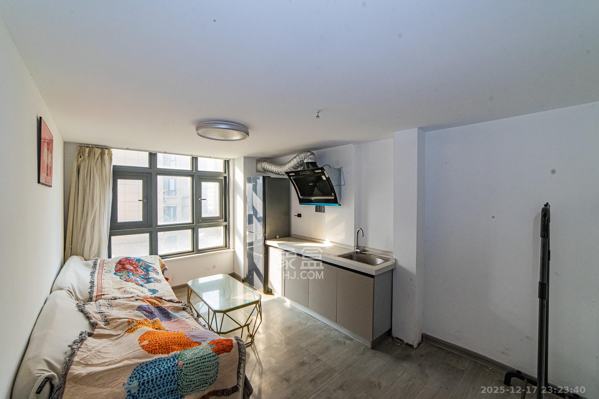 恒大御景半岛锦绣苑  3室2厅2卫    108.0万