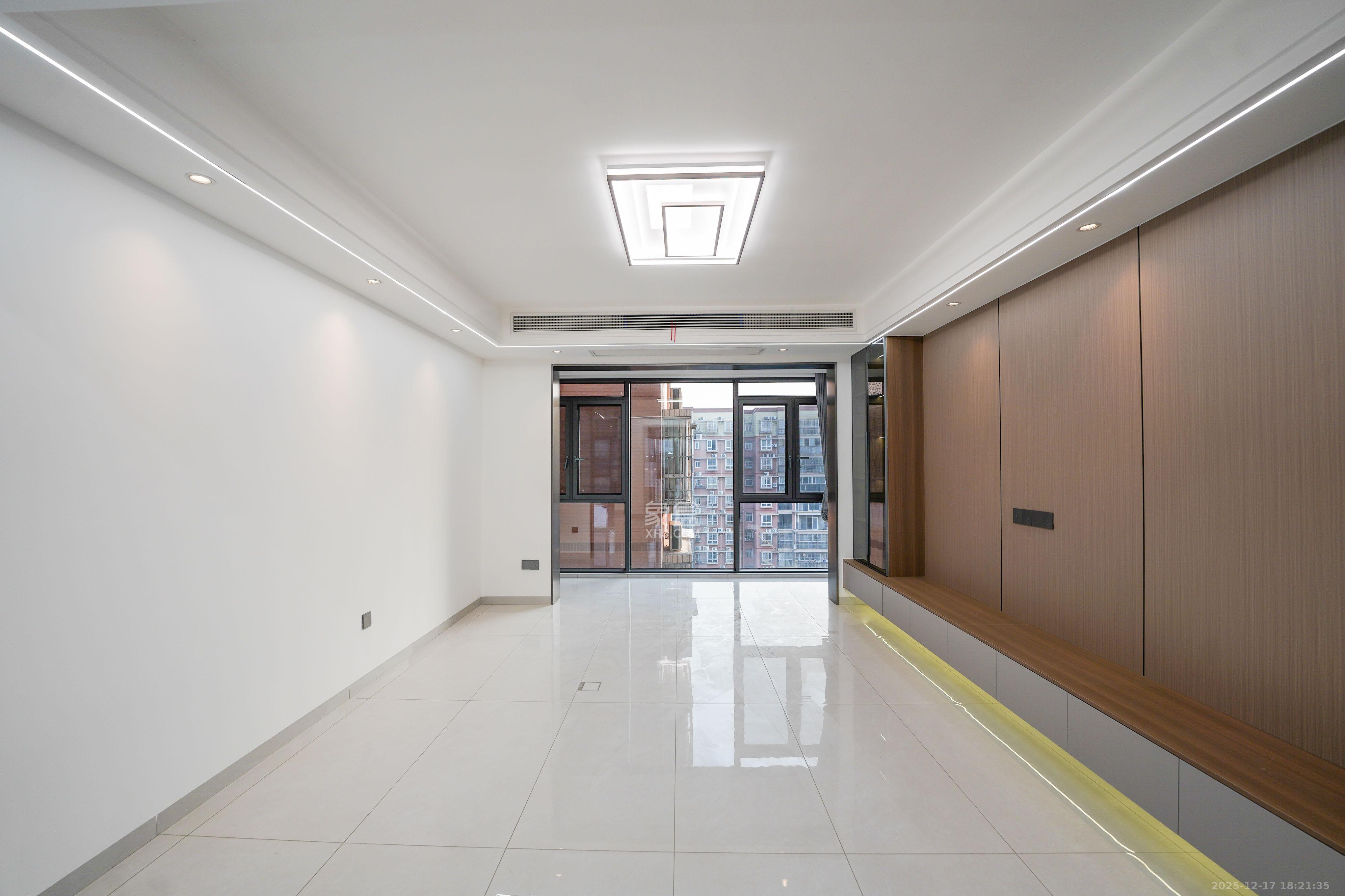 凯富漫城  3室2厅2卫    65.0万