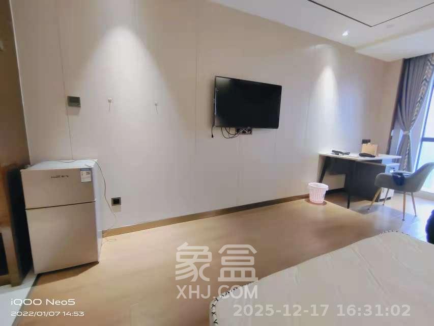 大财门公寓  1室1厅1卫    2300.0元/月