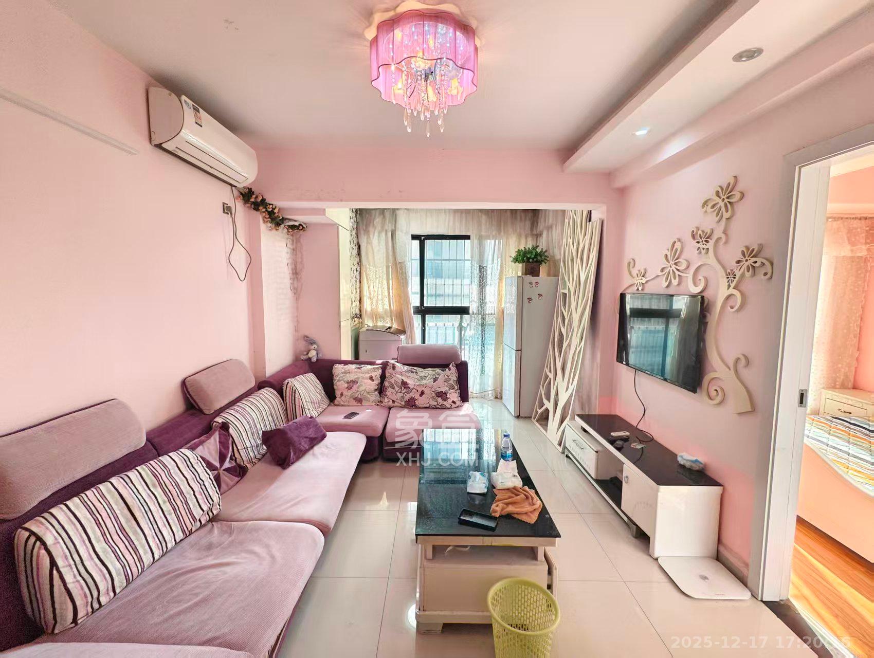 阿普阿布  1室1厅1卫    1900.0元/月