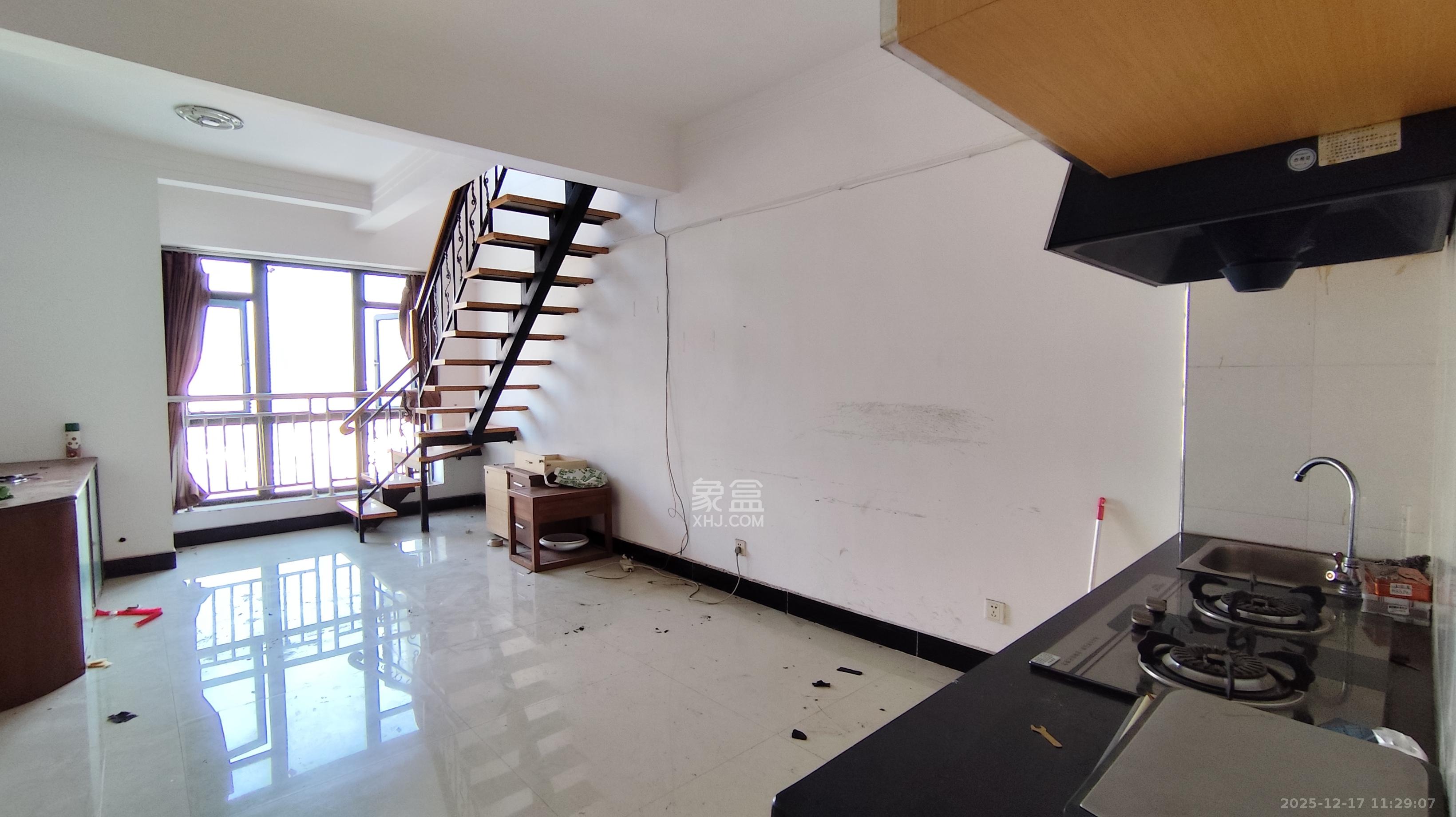 华翼府   71.0㎡      2000.0元/月室内图