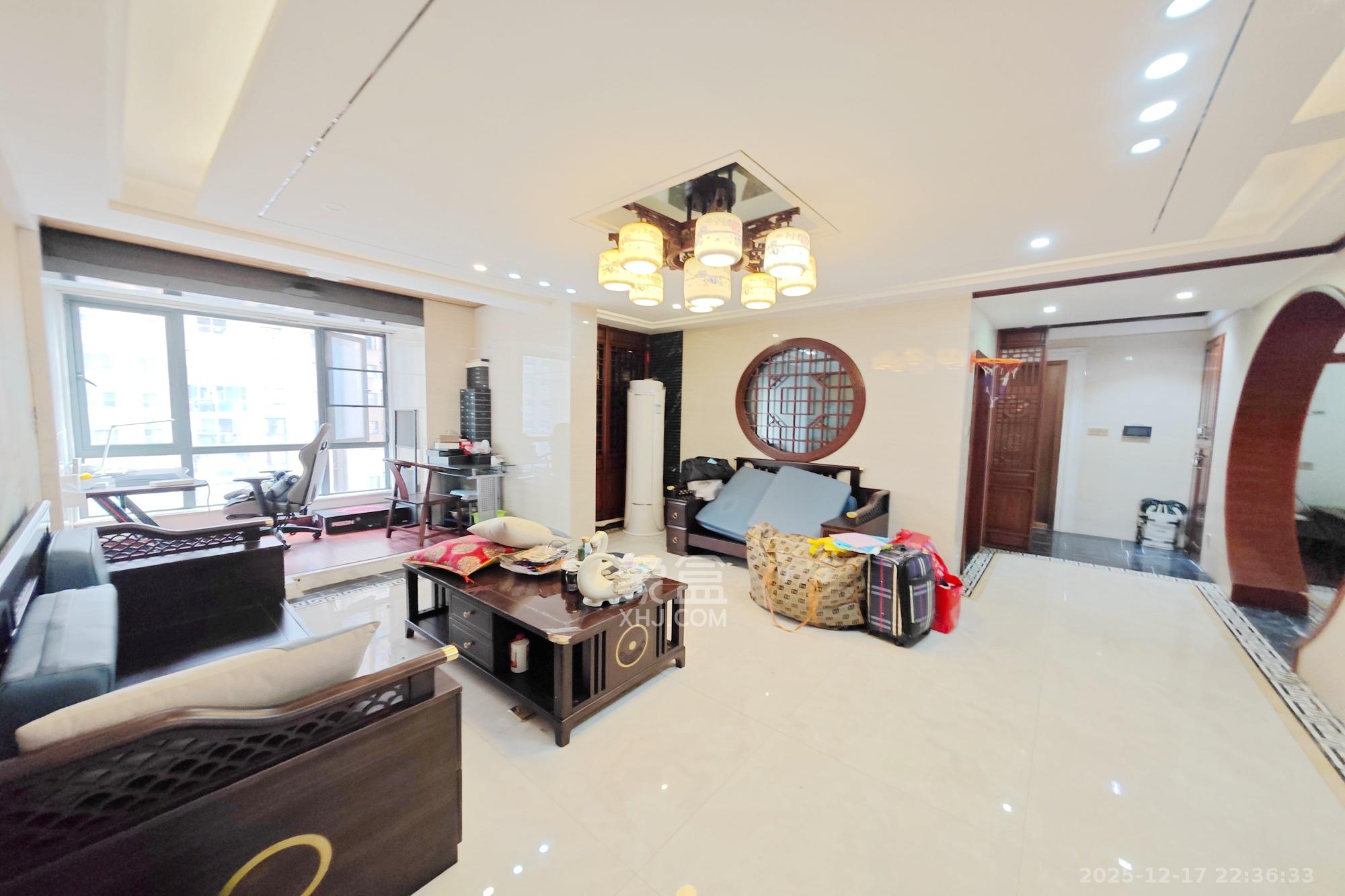 万博汇  5室2厅2卫    288.0万