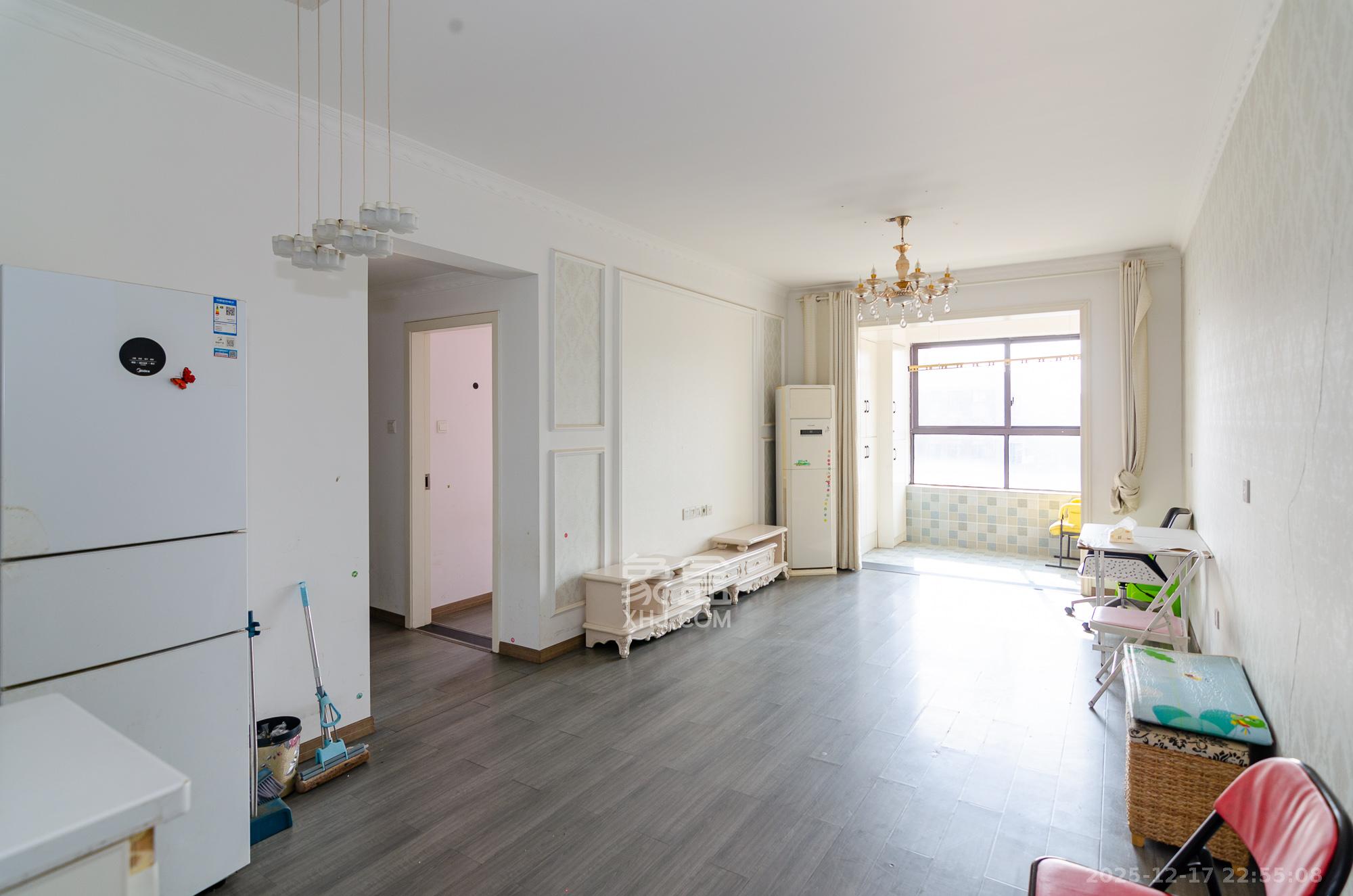 新城国际花都  3室2厅1卫    43.0万