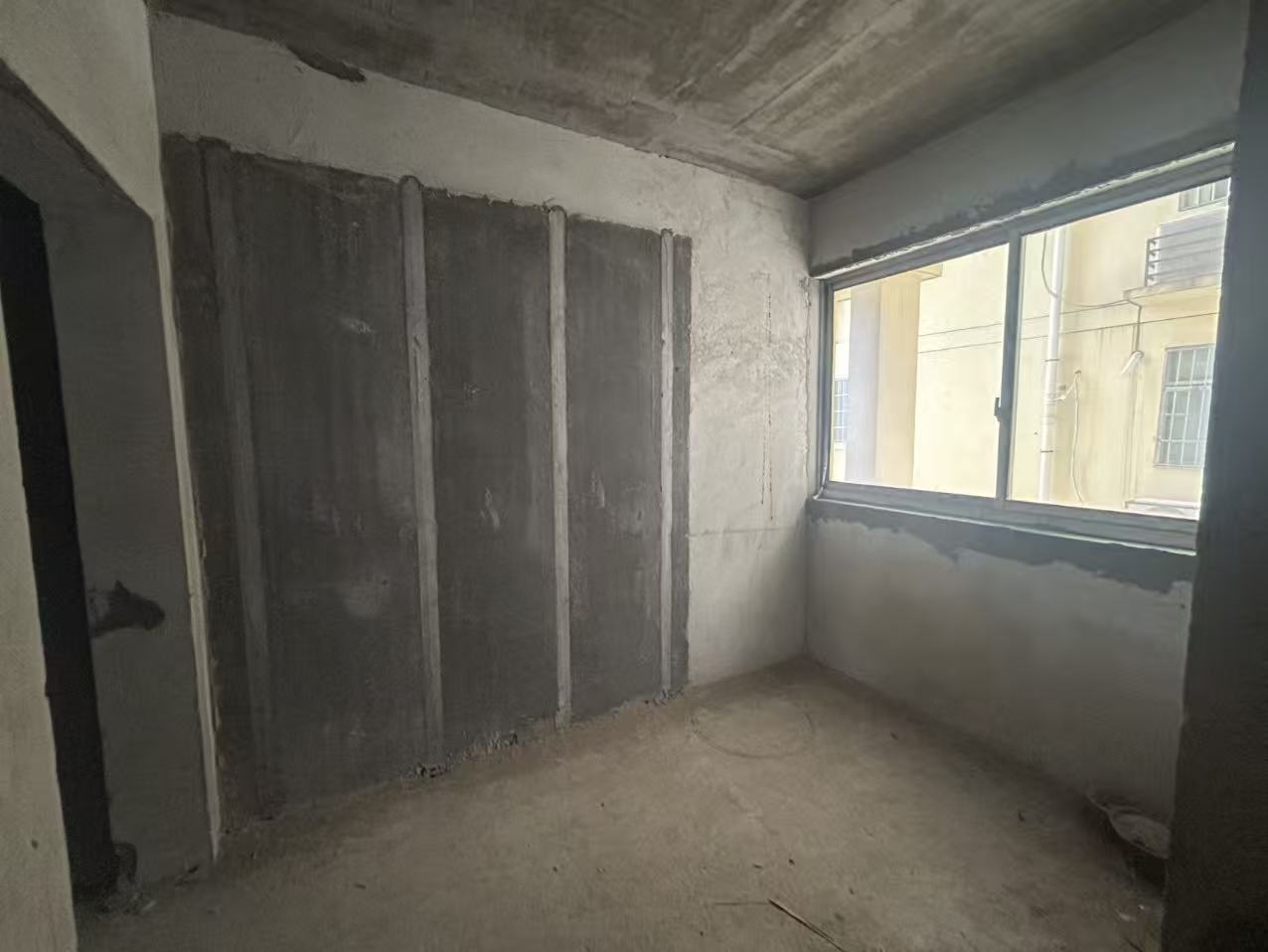 中电怡和苑  3室2厅2卫    51.8万