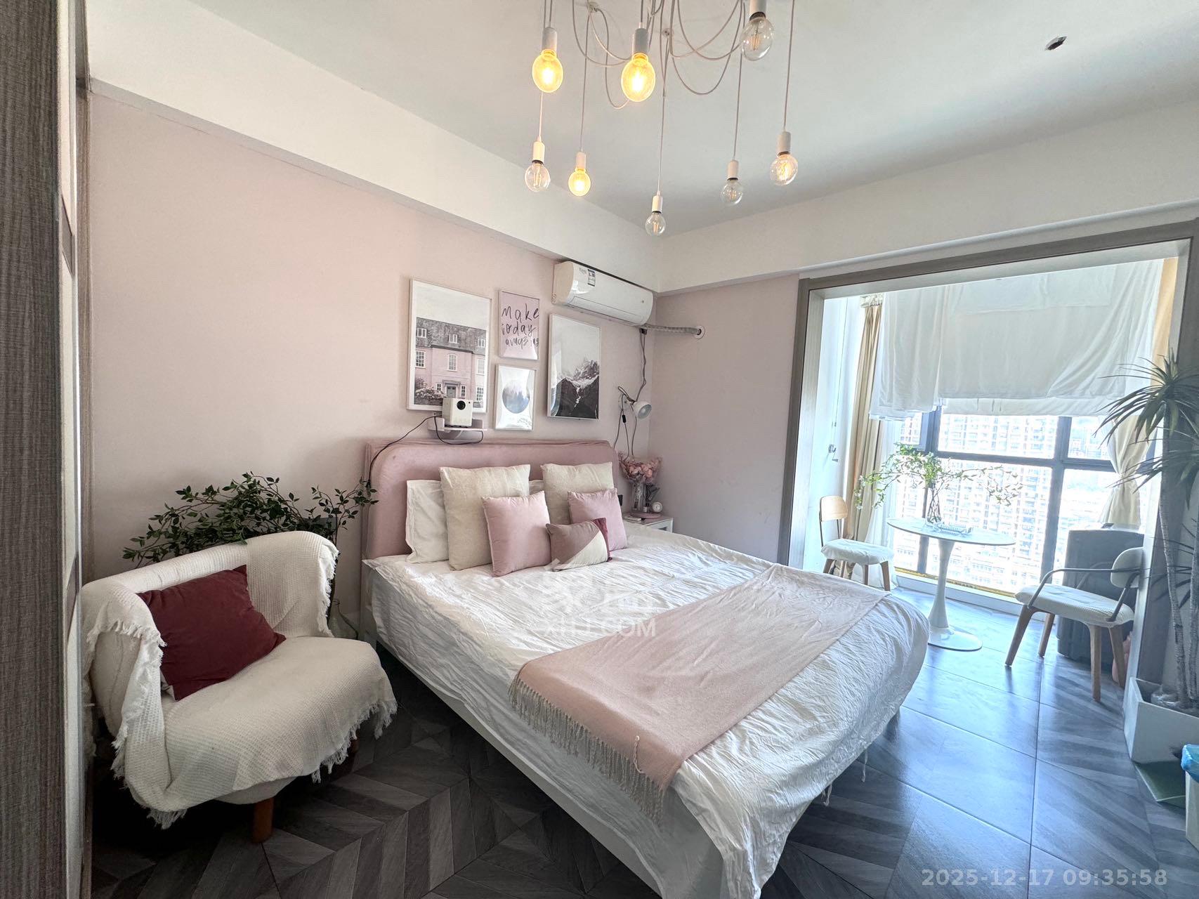 裕天国际商汇中心  1室1厅1卫    1400.0元/月