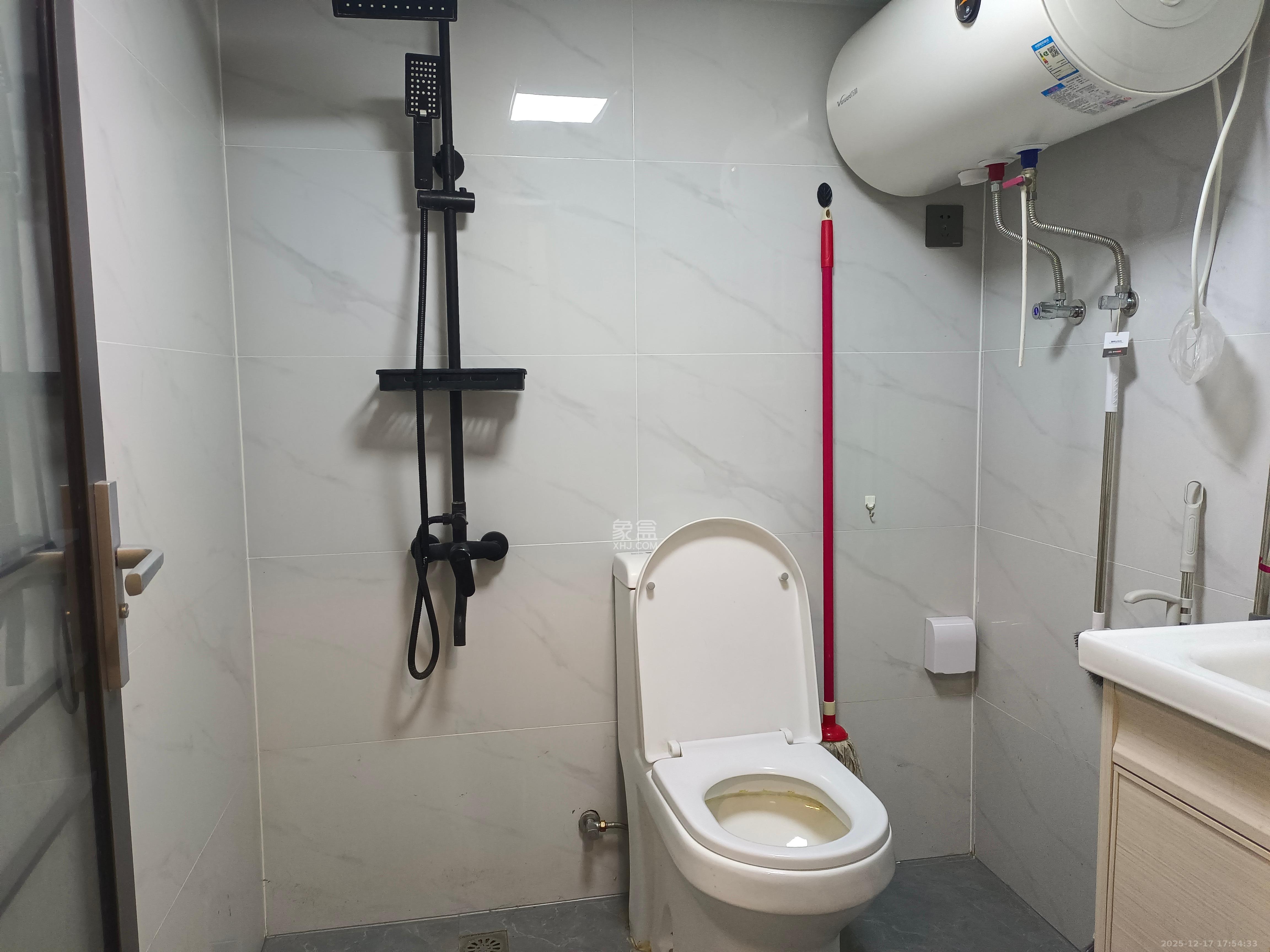 太阳城  2室2厅1卫    1650.0元/月