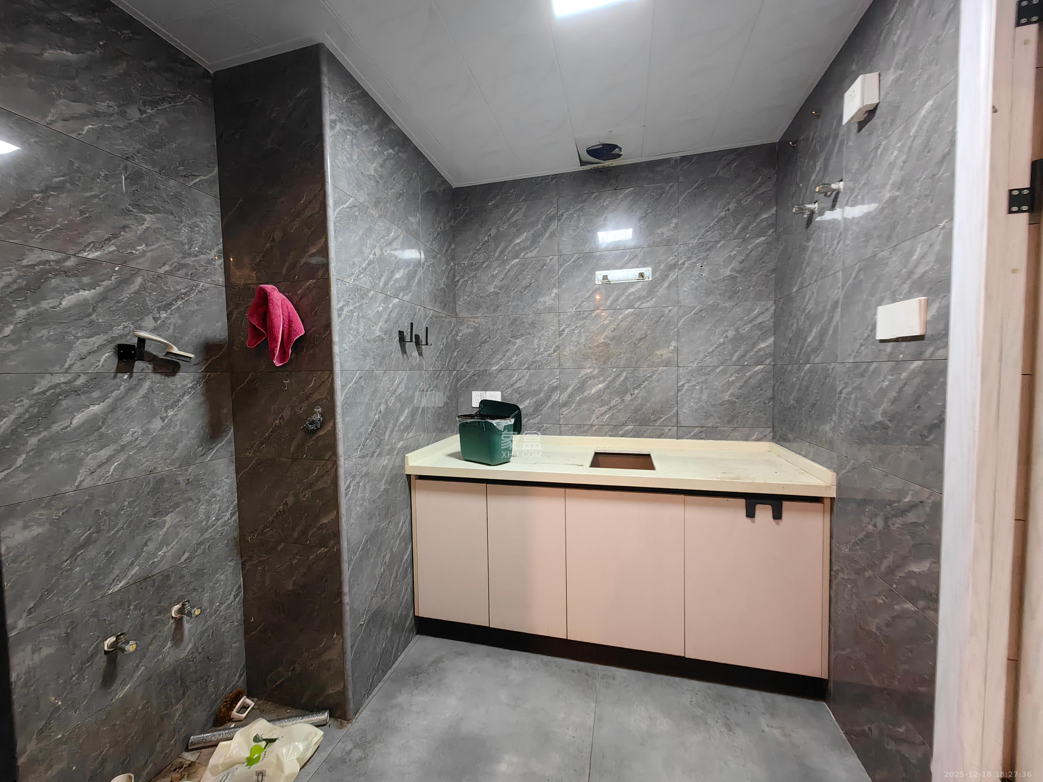 中交中央公园D1区   50.0㎡      3500.0元/月室内图