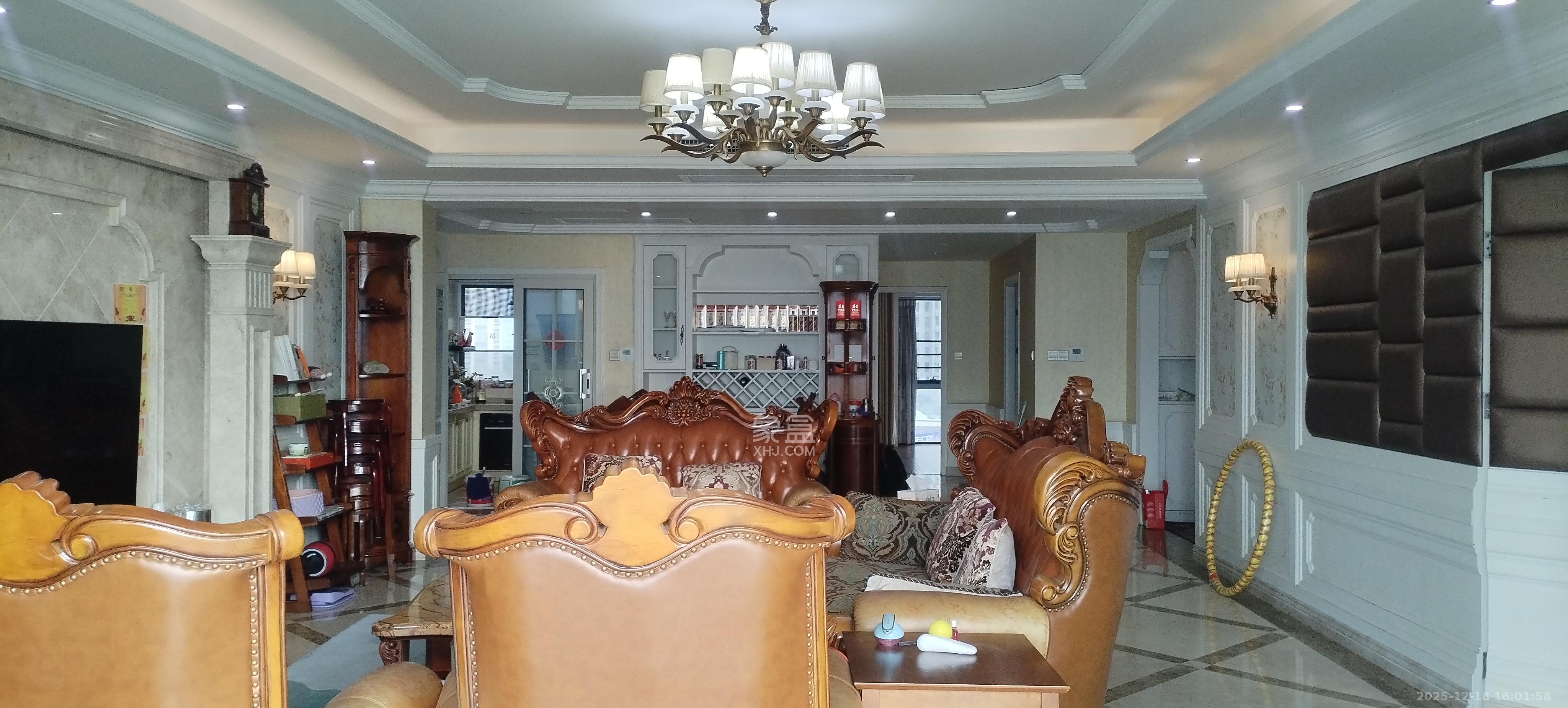 北辰定江洋  3室2厅2卫    8000.0元/月