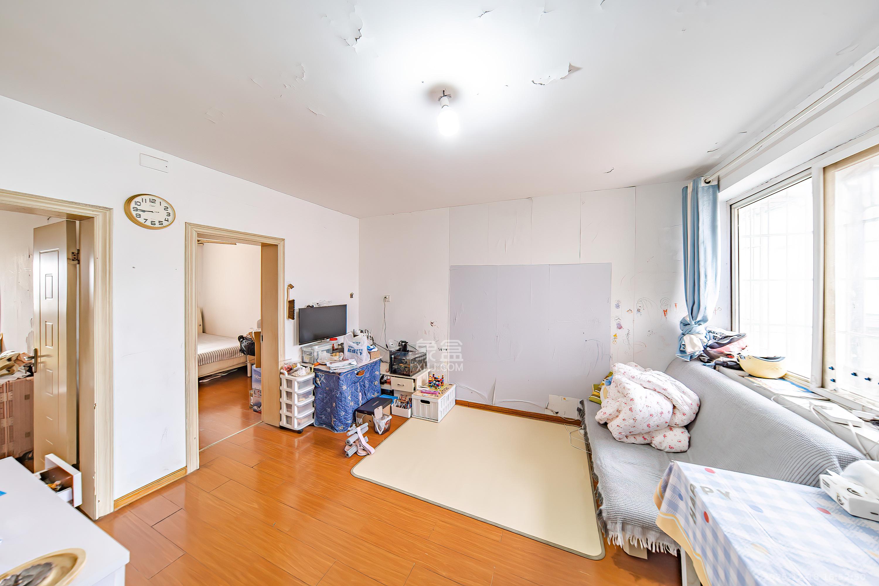 丝茅冲胜利小区  2室1厅1卫    31.8万