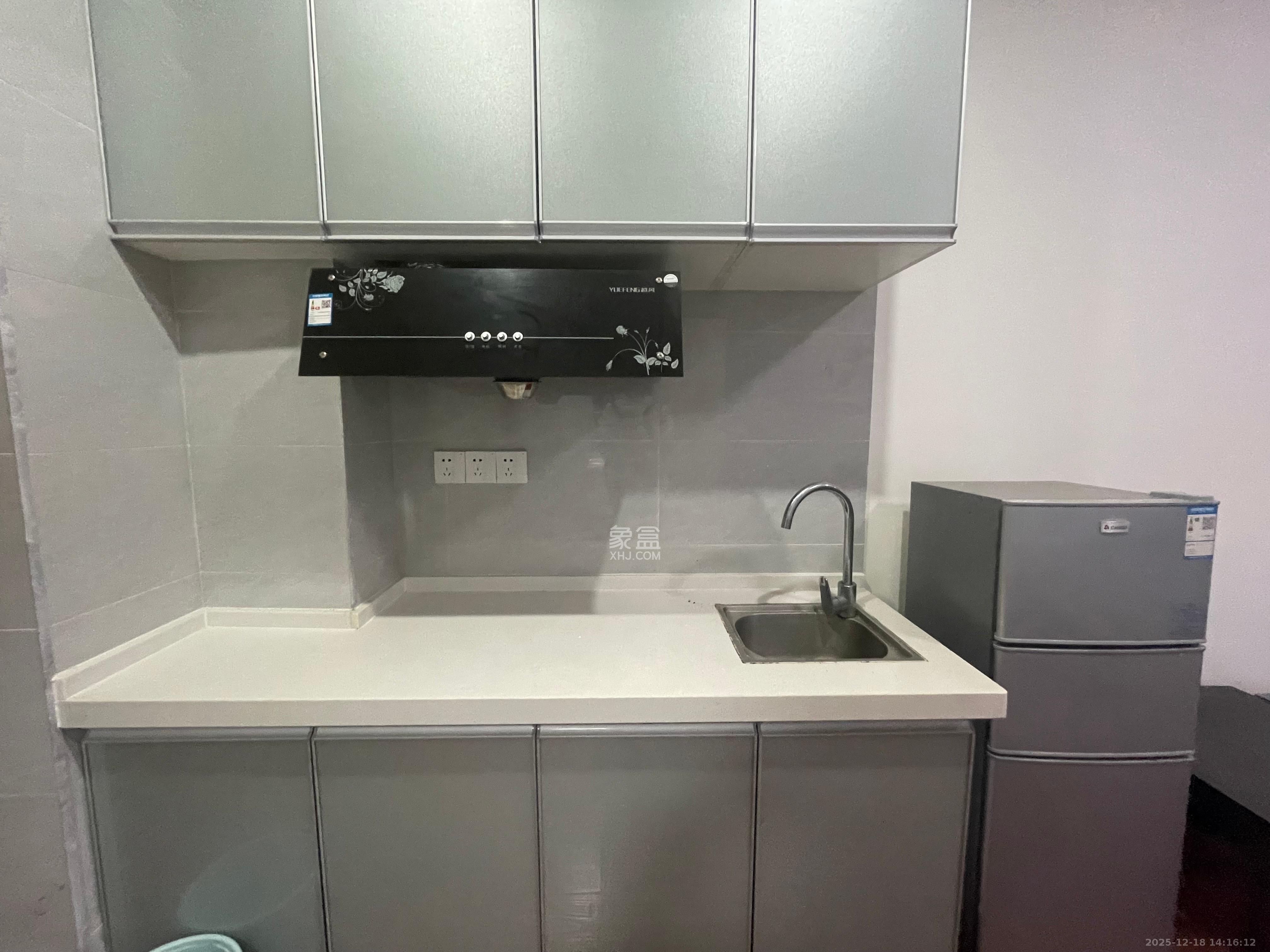 荣泰广场   51.8㎡      1300.0元/月室内图