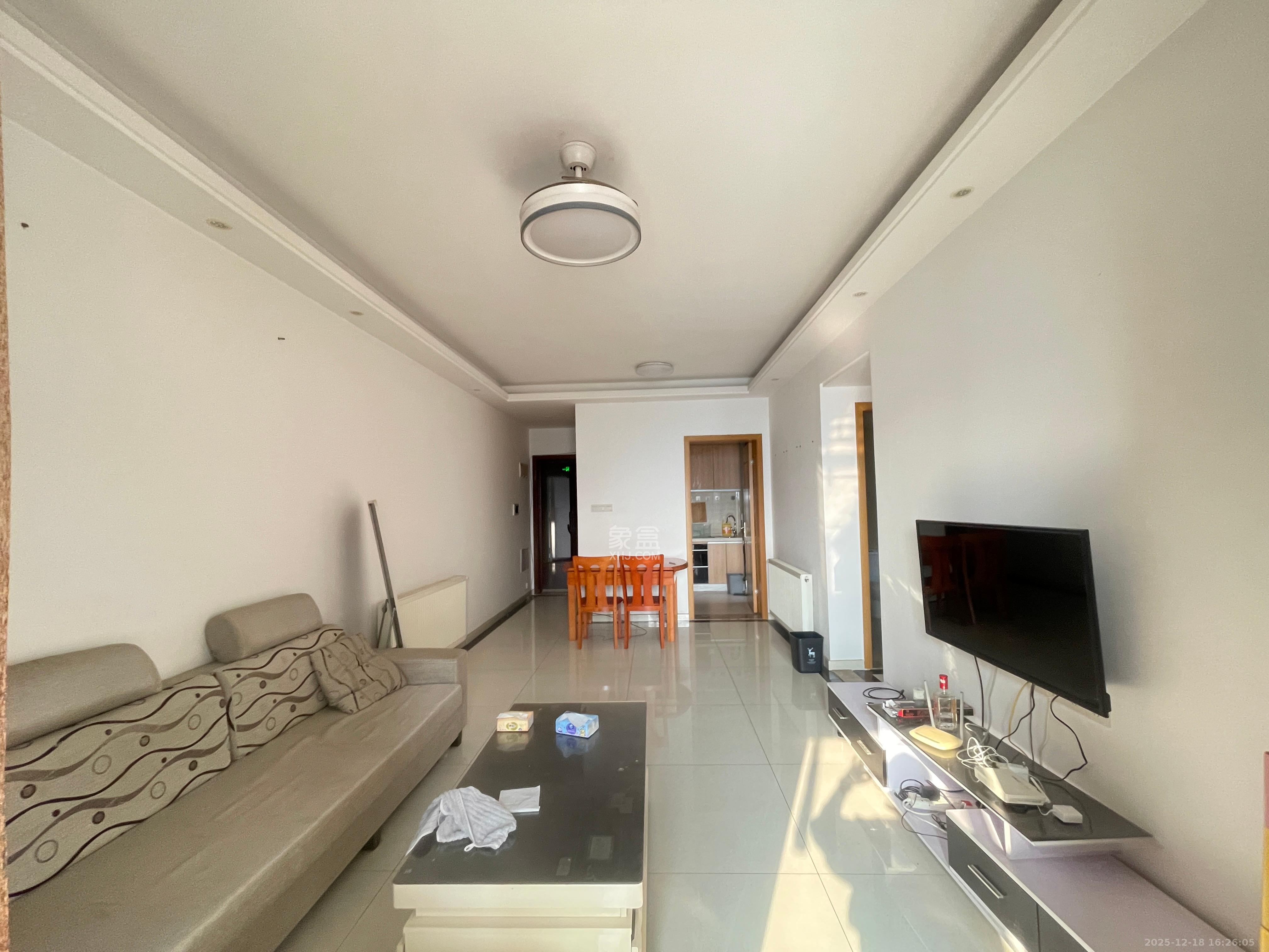 珠江郦城探香里  1室0厅0卫    1900.0元/月