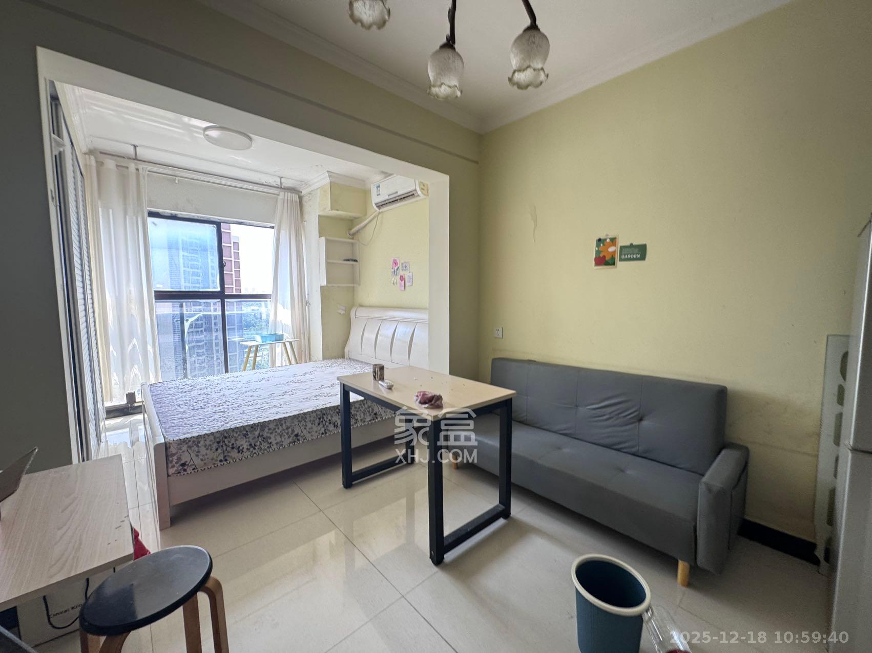 达美D6区  1室1厅1卫    1300.0元/月