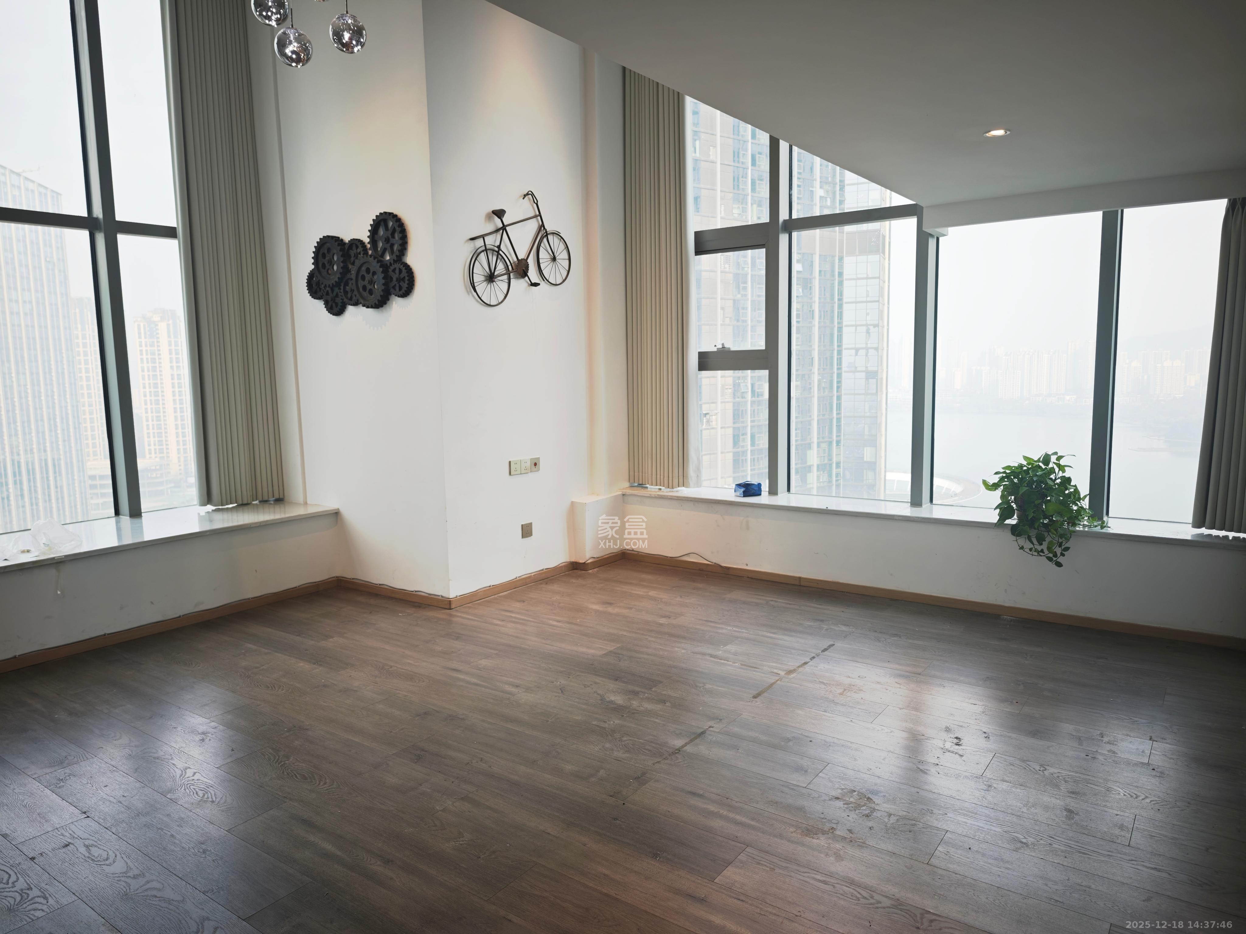 正荣梅溪紫阙台  3室2厅2卫    3000.0元/月