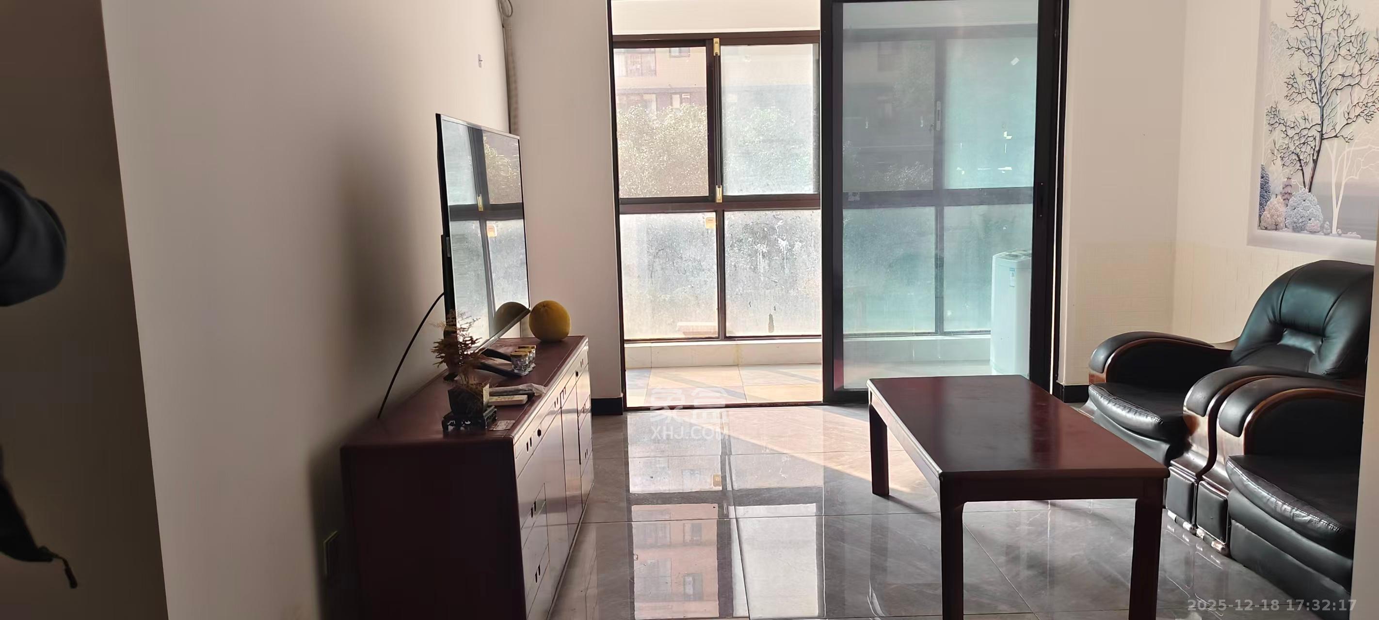 三润城（三润星城）  2室1厅1卫    1400.0元/月