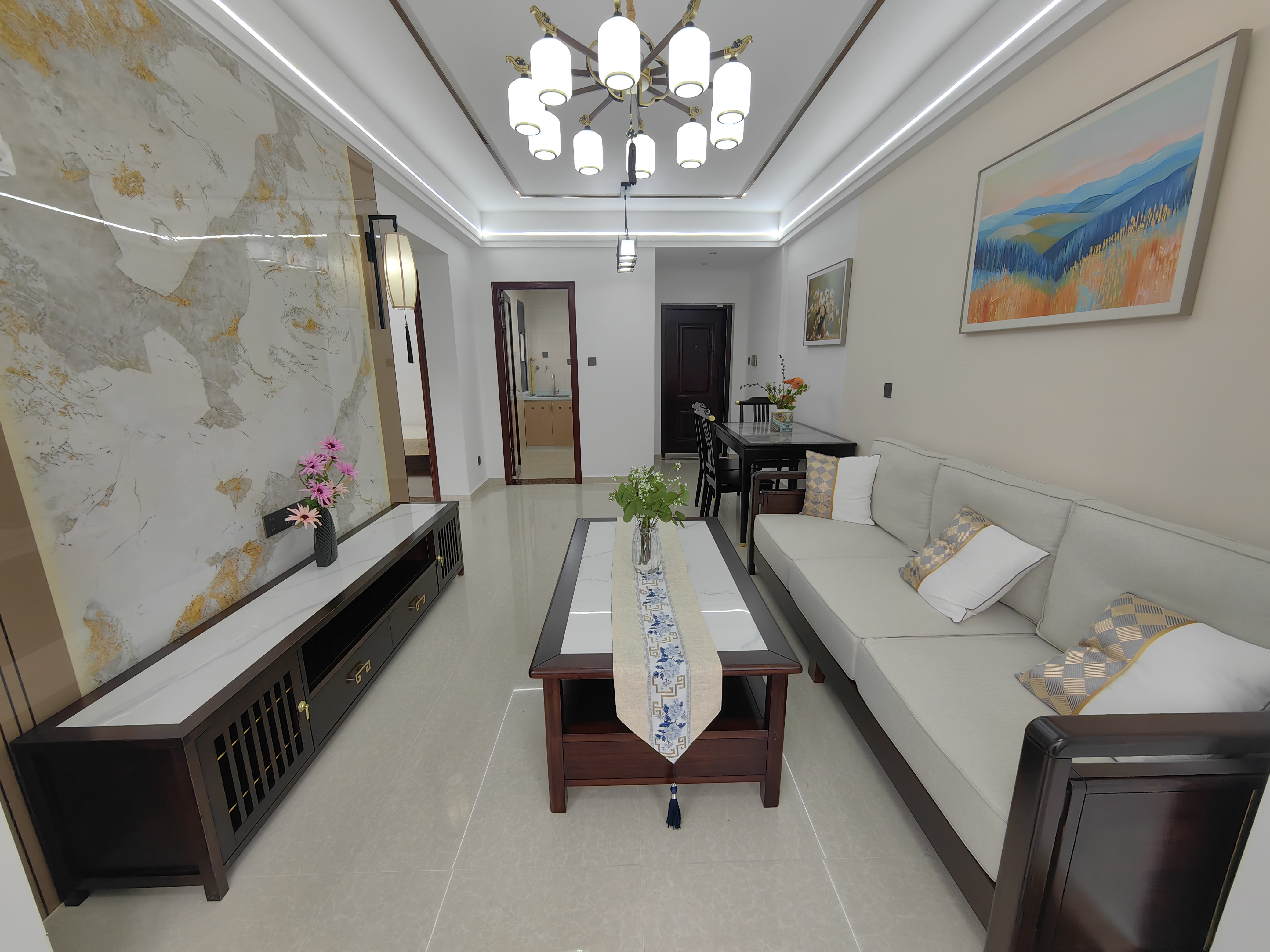 坡巷雅苑  2室2厅1卫    89.0万