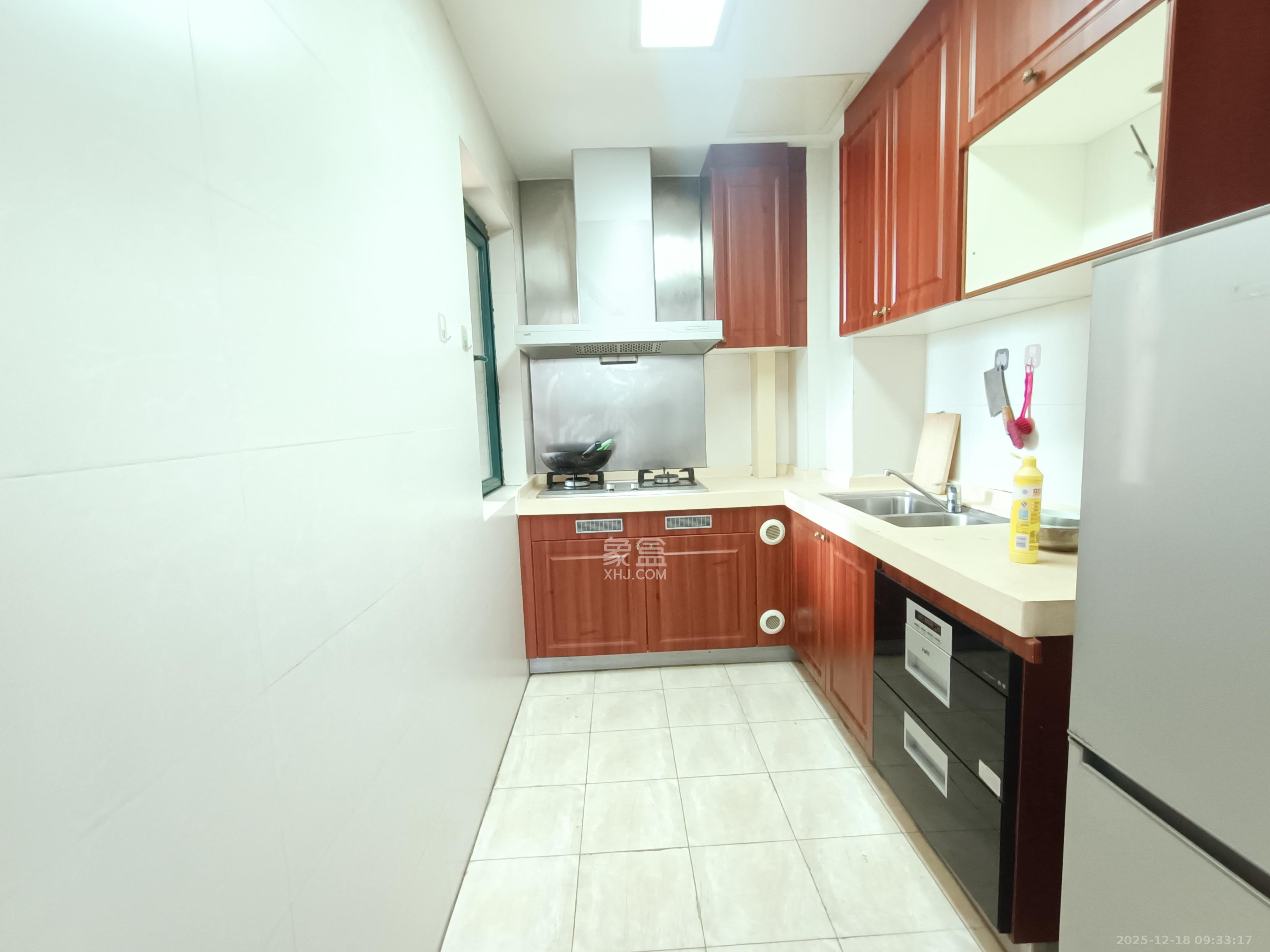 恒大城  2室2厅1卫    1800.0元/月