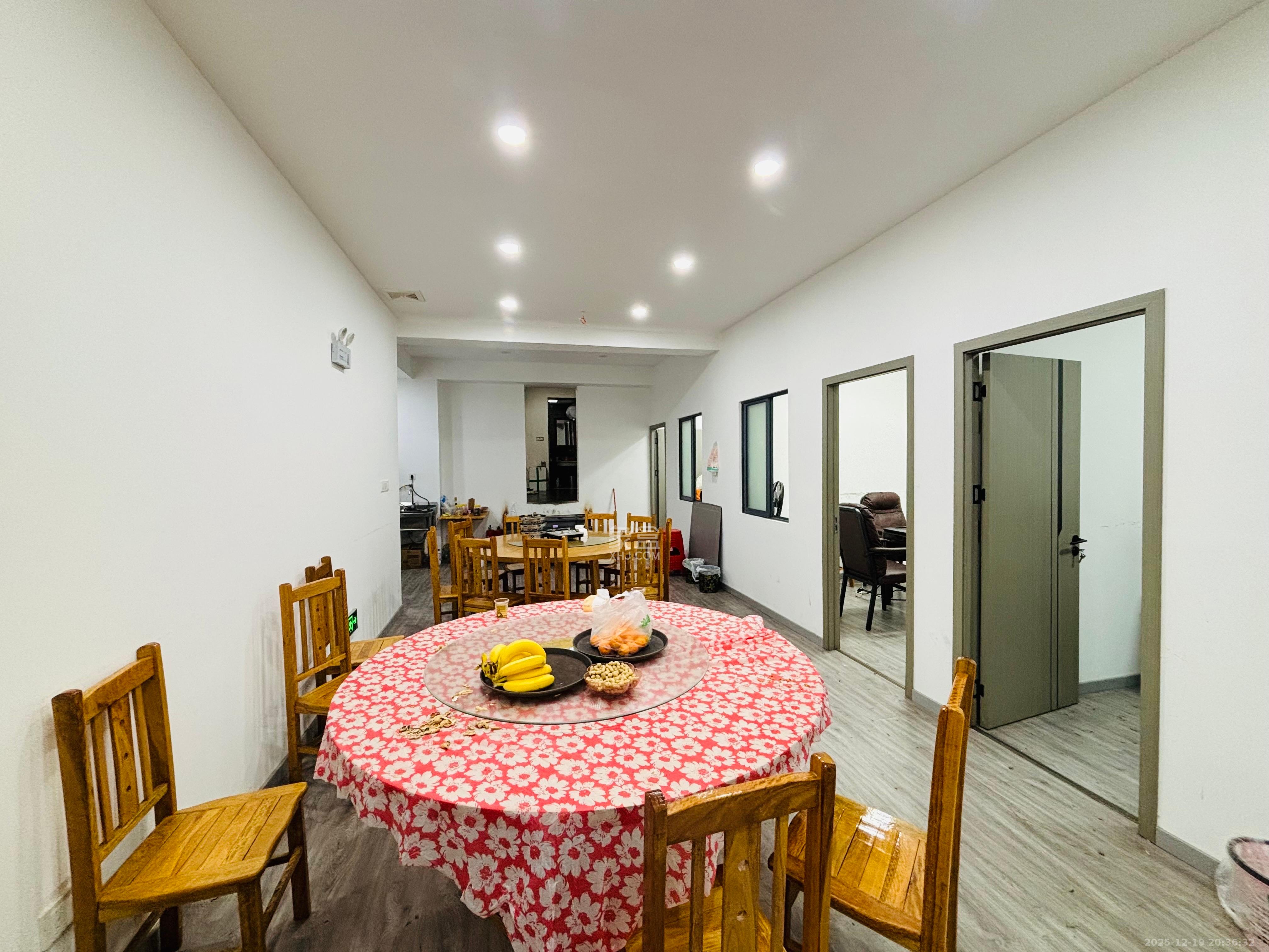 世嘉国际华城   129.0㎡      11800.0元/月室内图