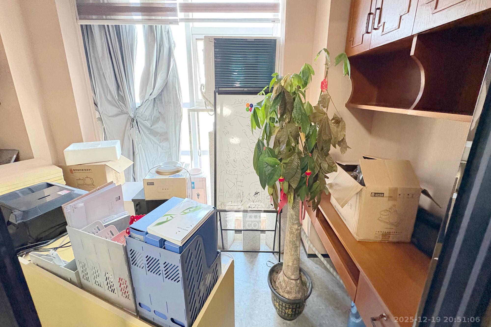 明城国际 1室1厅1卫 32.8万 明城国际 1室1厅1卫 32.8万其他