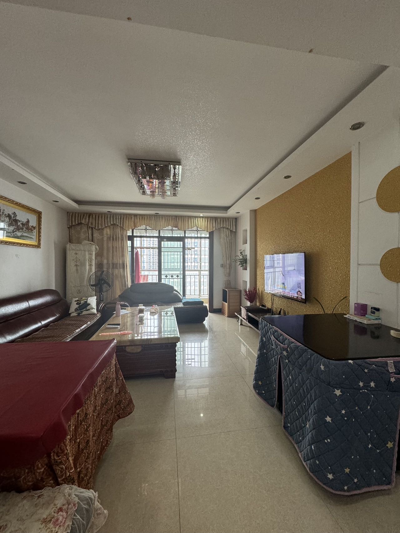 金园小区  3室2厅2卫    72.8万