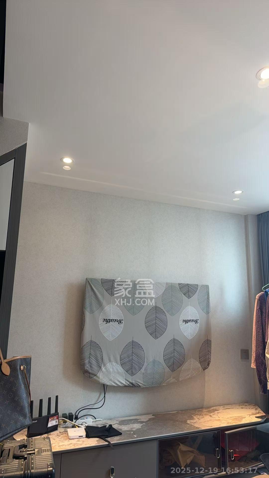 中一鲲出（鲲鹏府）  1室0厅0卫    2500.0元/月